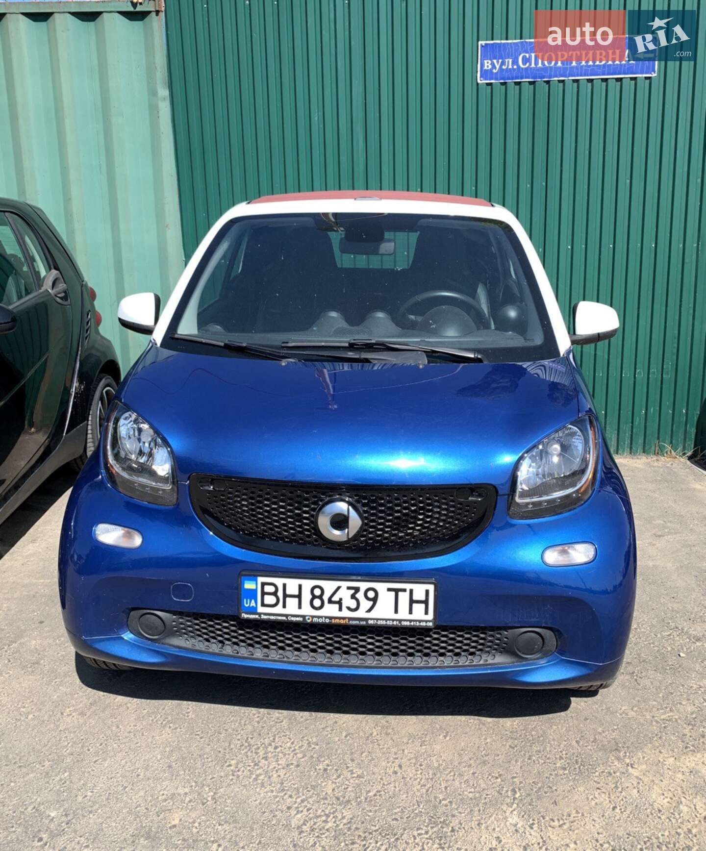 Smart Fortwo 2017 VIN WMEFK5DAXHK193389 фото оголошення 2 з 26