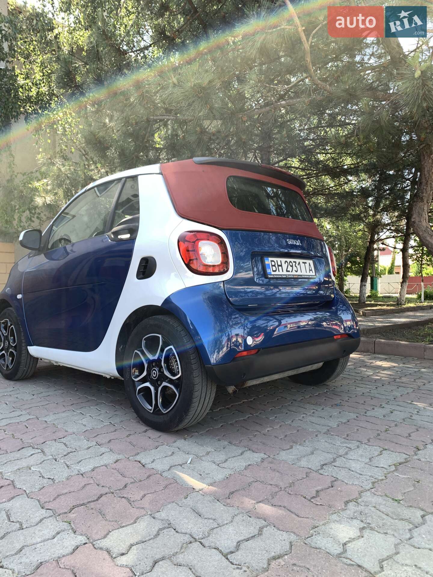 Smart Fortwo 2017 VIN WMEFK5DAXHK193389 фото оголошення 6 з 26
