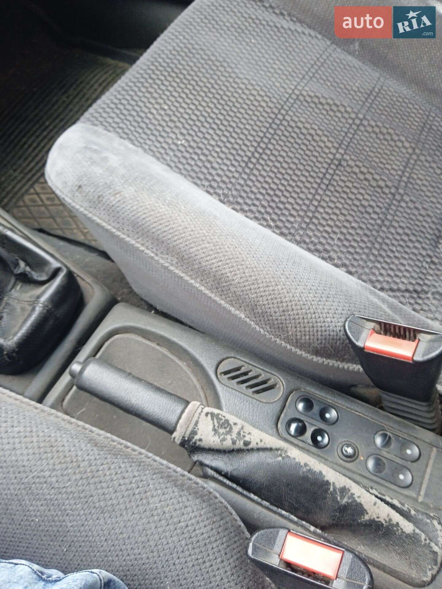 Opel Vectra 1995 VIN W0L000034H5095772 фото оголошення 2 з 8
