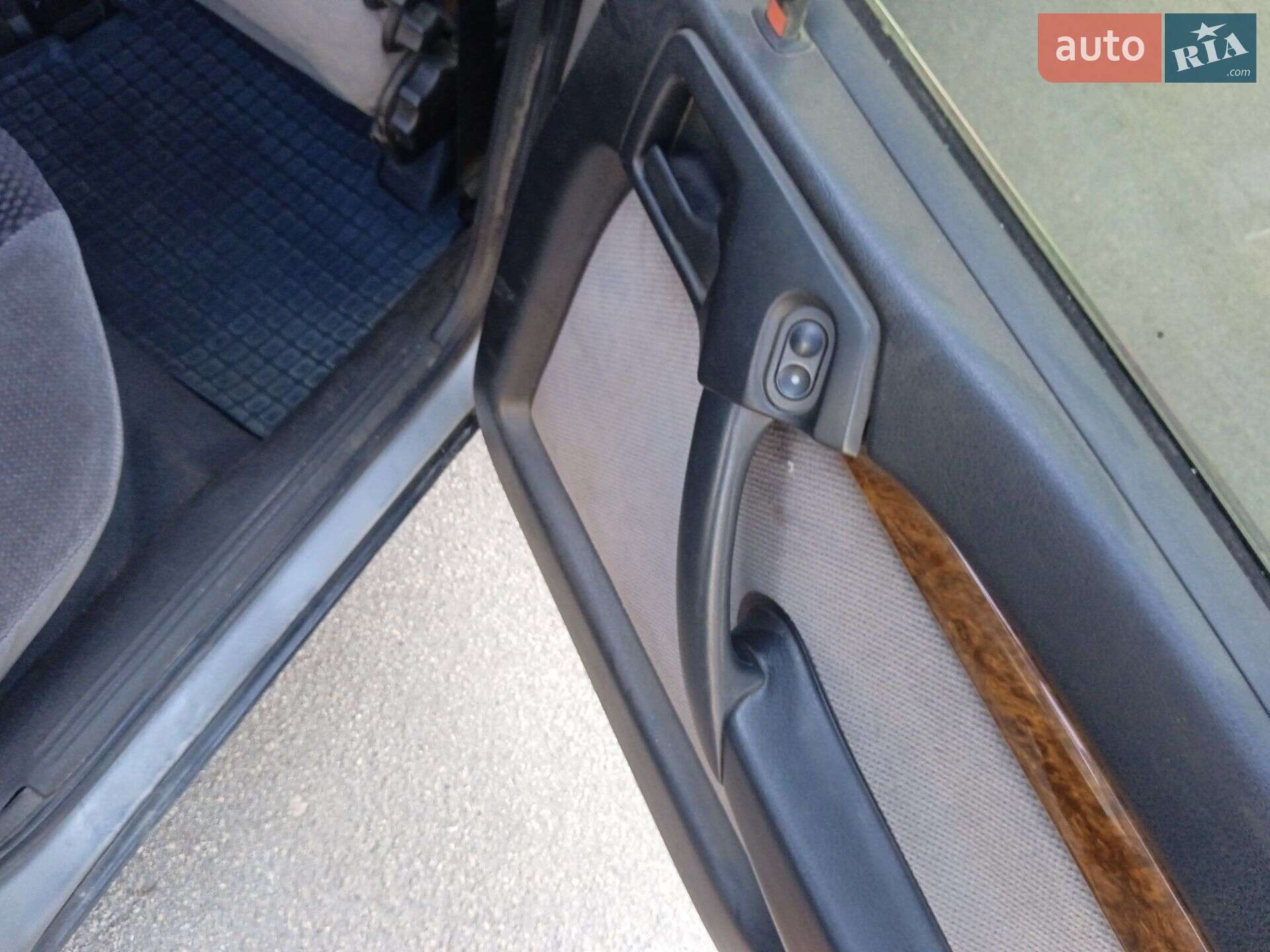 Opel Vectra 1995 VIN W0L000034H5095772 фото оголошення 8 з 8
