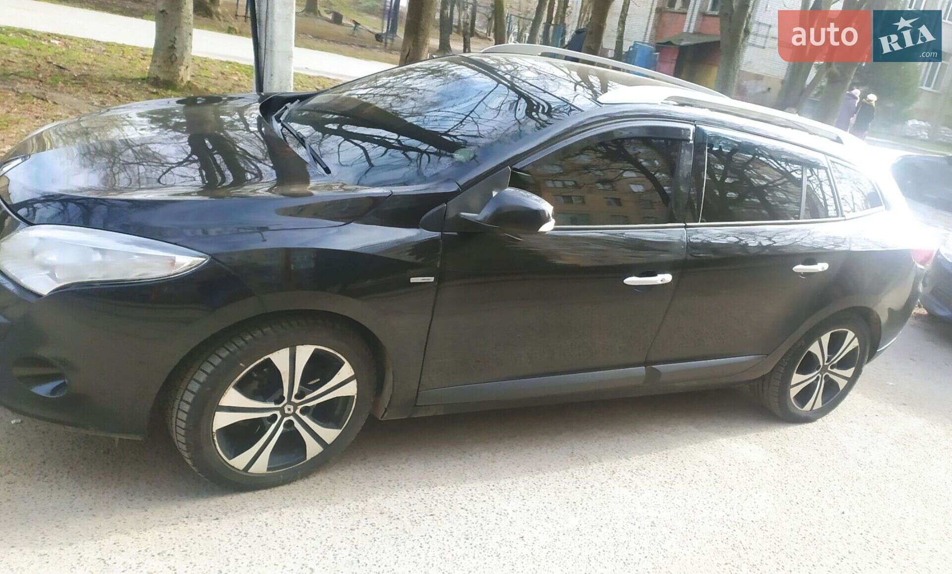 Renault Megane 2012 VIN VF1KZ5G0646108220 фото оголошення 2 з 7