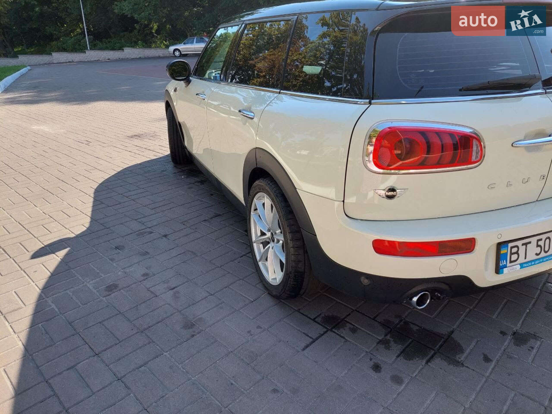 MINI Clubman 2016 VIN WMWLN310002D69962 фото оголошення 9 з 28