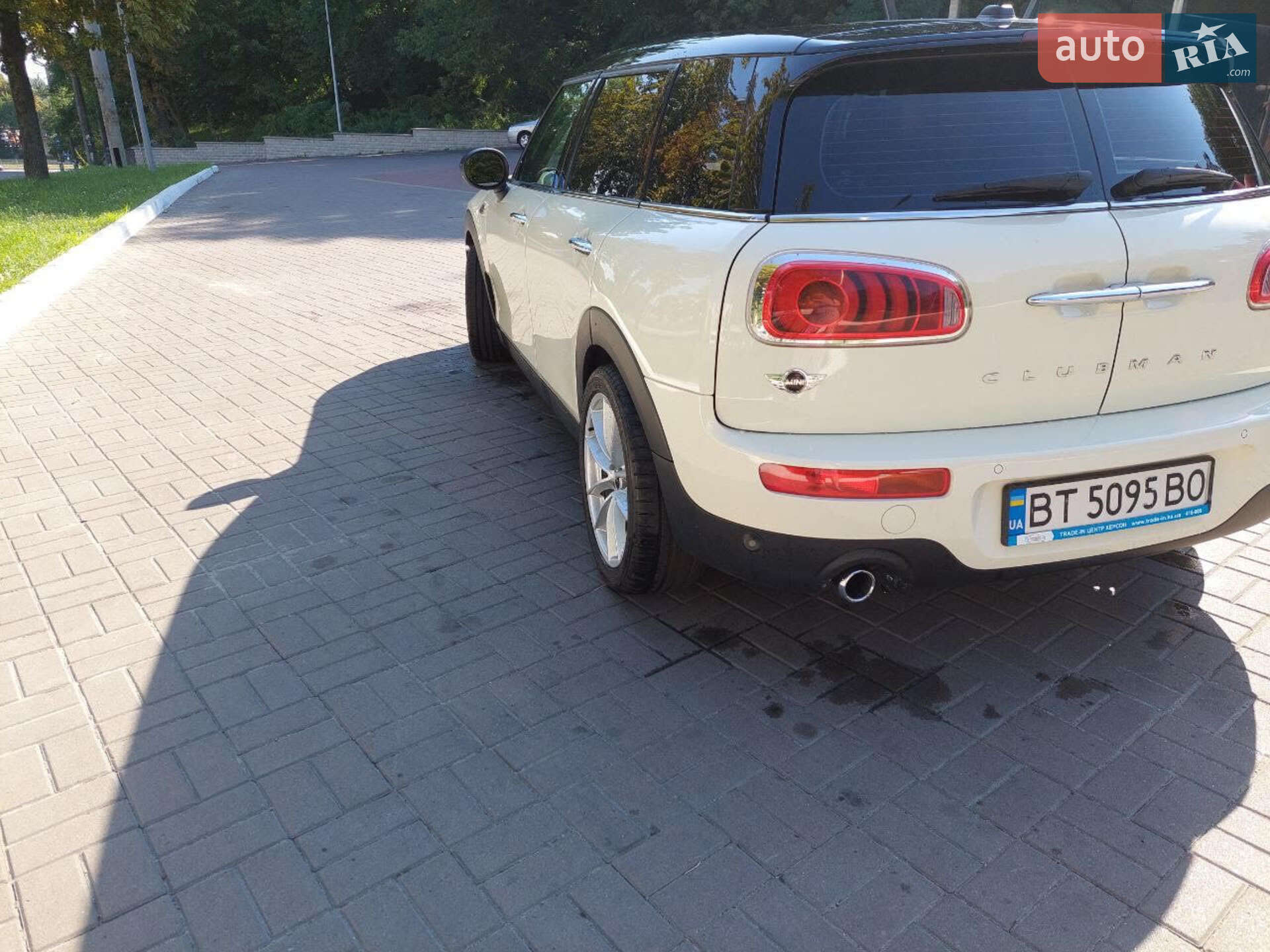 MINI Clubman 2016 VIN WMWLN310002D69962 фото оголошення 14 з 28