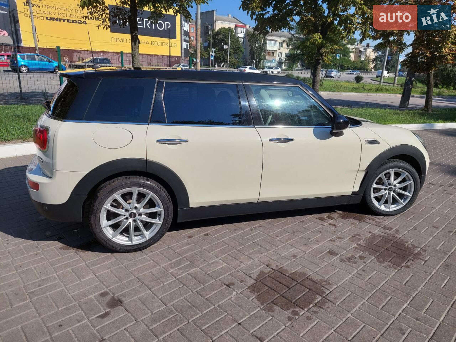 MINI Clubman 2016 VIN WMWLN310002D69962 фото оголошення 27 з 28
