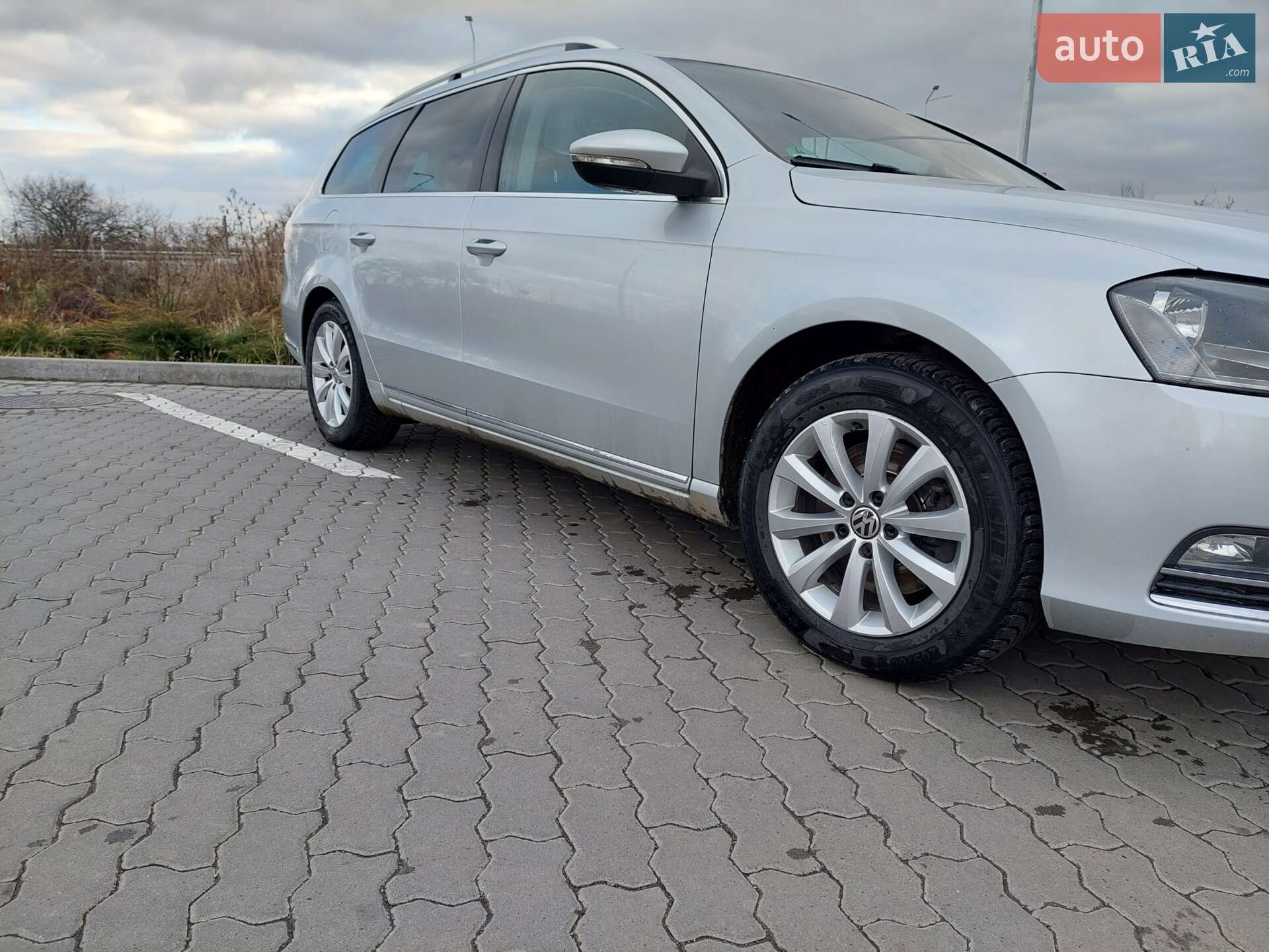 Volkswagen Passat 2012 VIN WVWZZZ3CZCE183133 фото оголошення 10 з 17