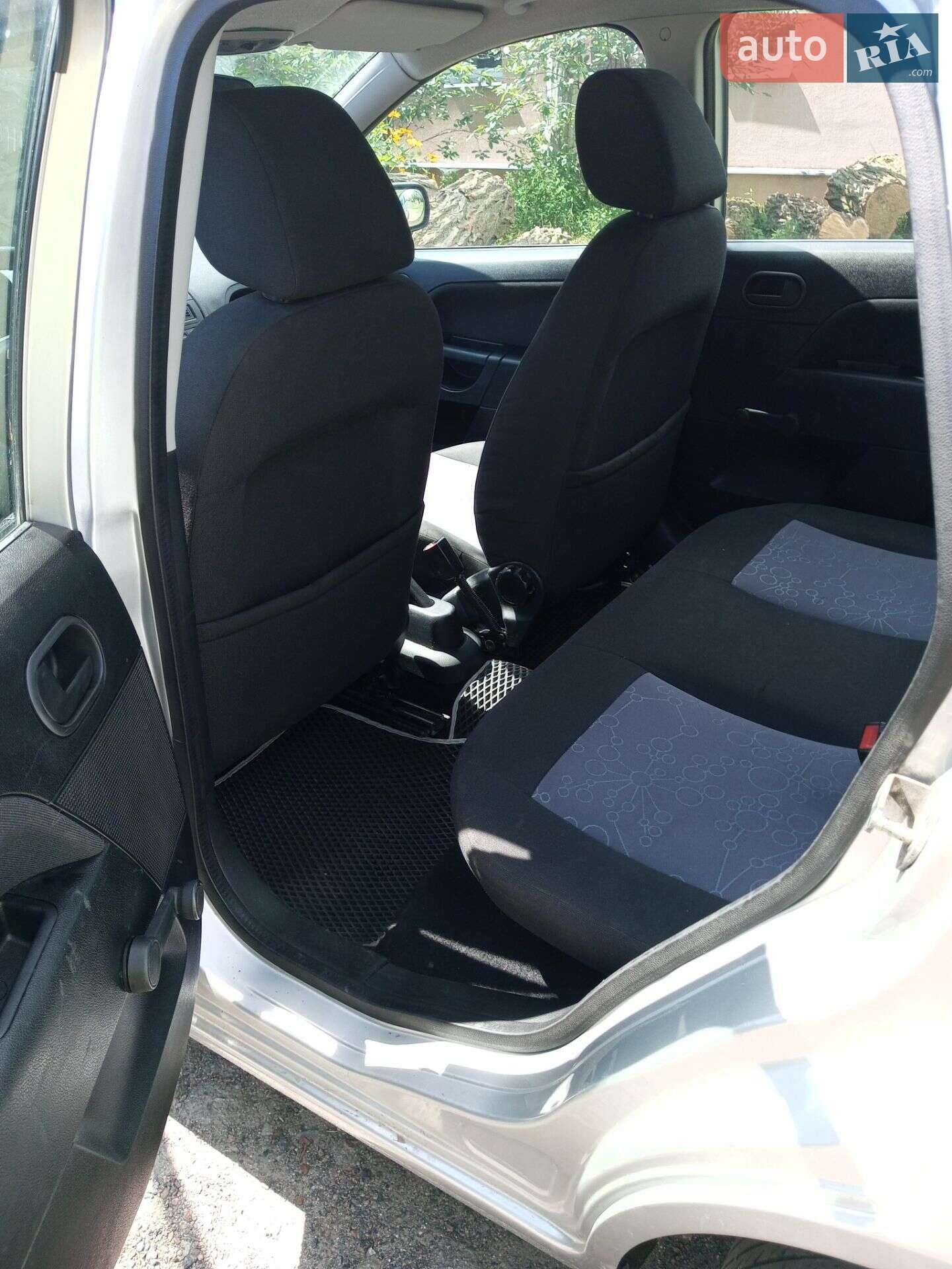 Ford Fiesta 2007 VIN WF0HXXGAJH7Y17256 фото оголошення 3 з 21