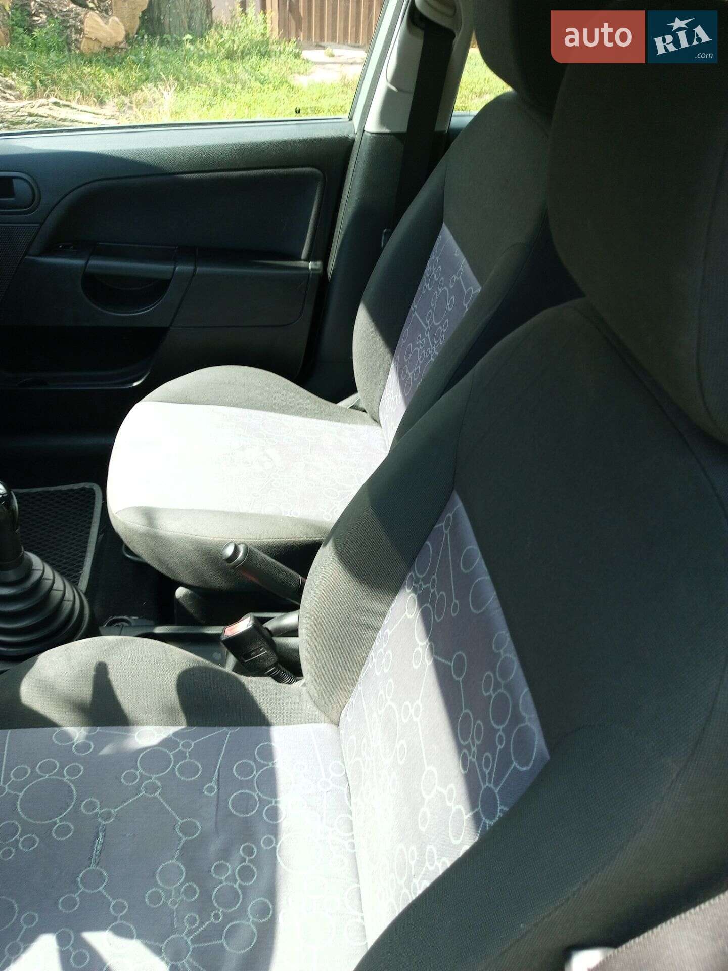 Ford Fiesta 2007 VIN WF0HXXGAJH7Y17256 фото оголошення 4 з 21