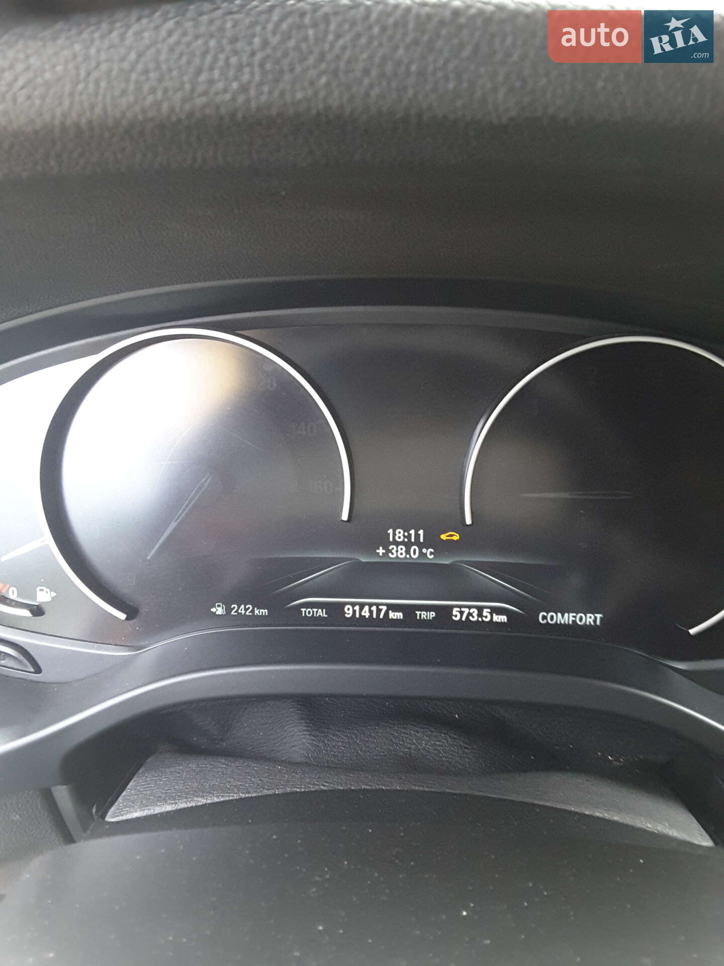 BMW X3 2018 VIN 5UXTR7C51KLF32623 фото оголошення 11 з 22