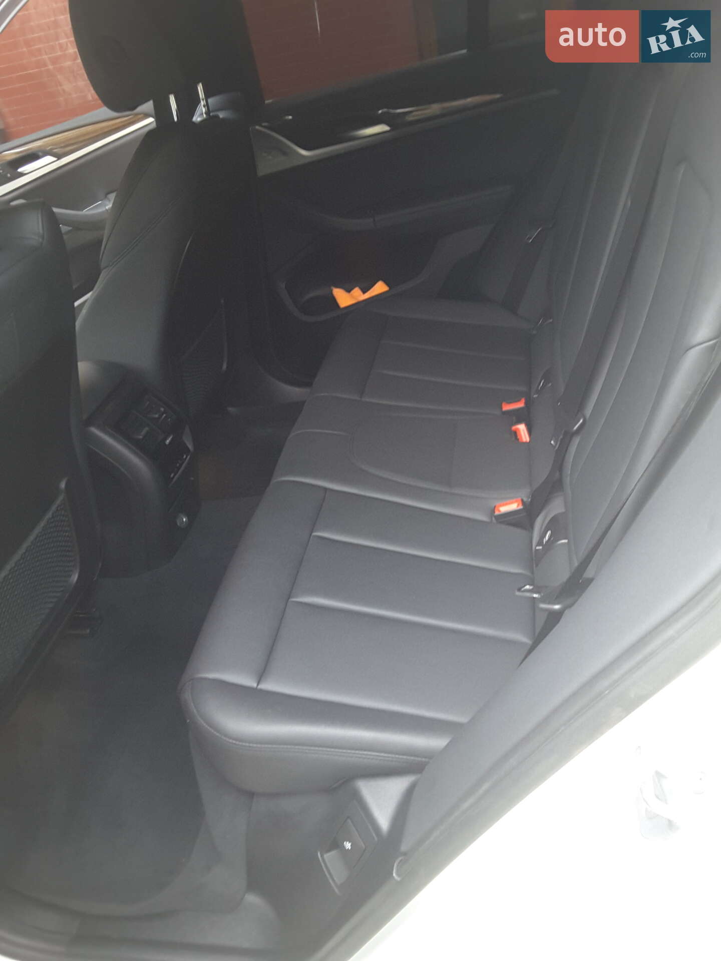 BMW X3 2018 VIN 5UXTR7C51KLF32623 фото оголошення 15 з 22