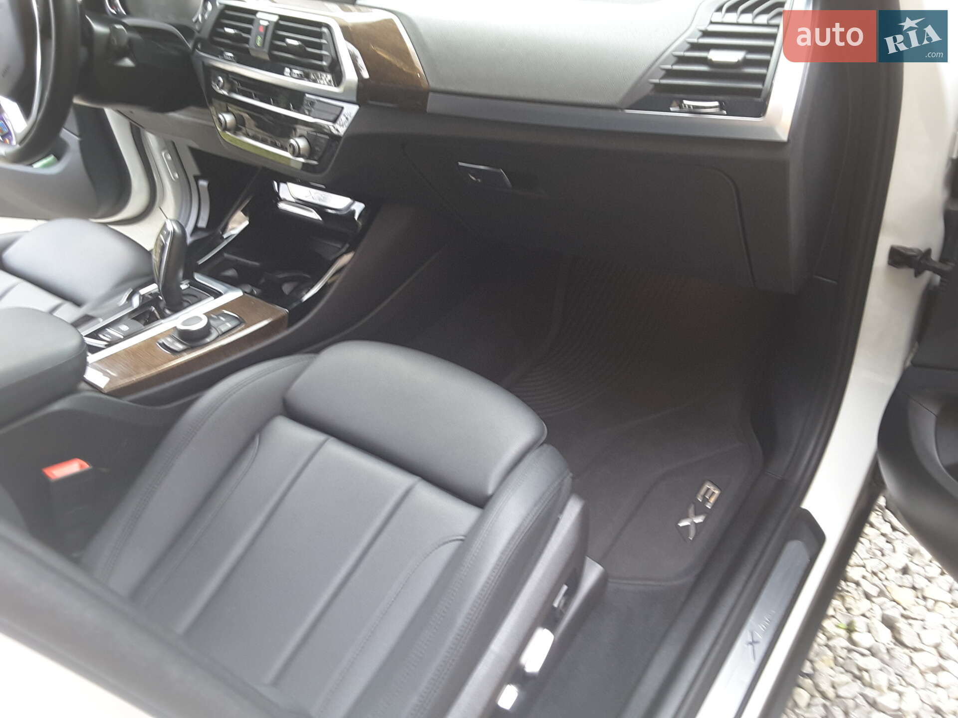 BMW X3 2018 VIN 5UXTR7C51KLF32623 фото оголошення 19 з 22