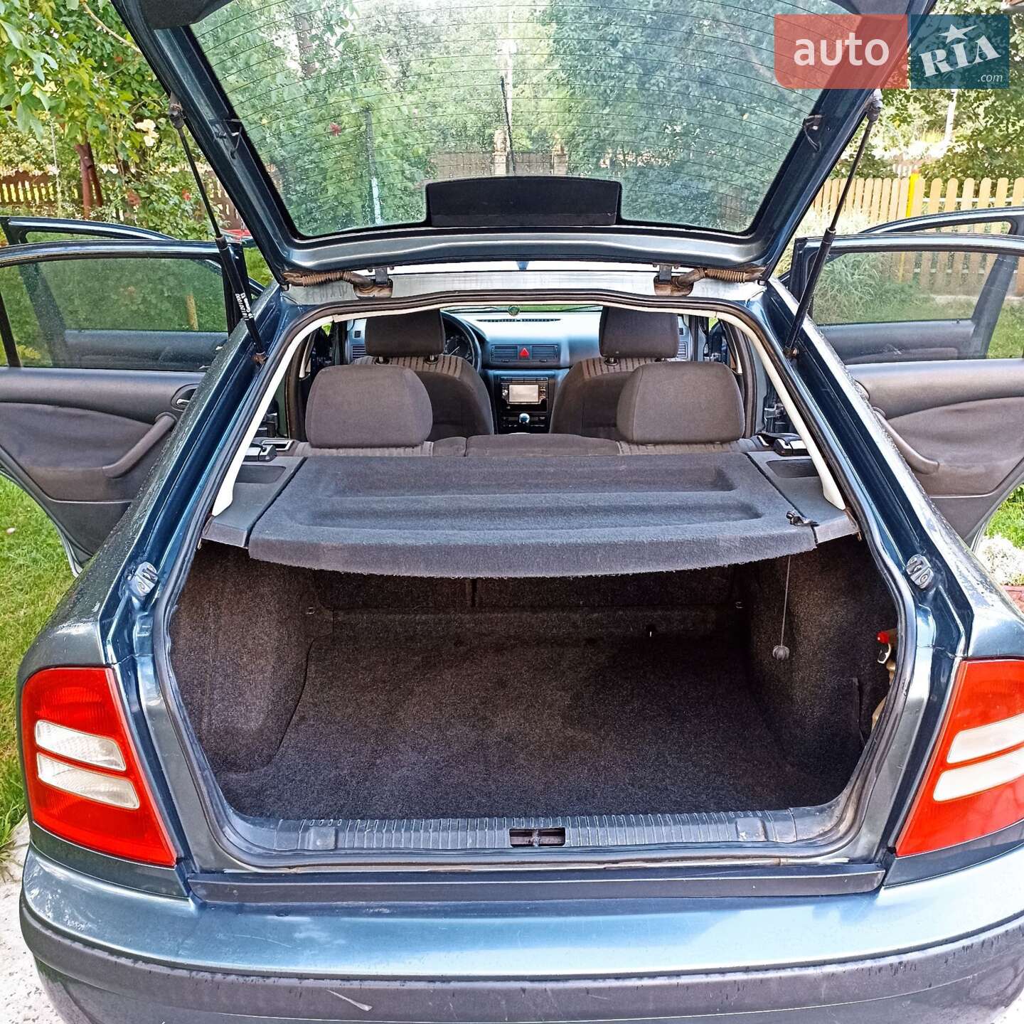 Skoda Octavia 2005 VIN TMBDK41U15B015543 фото оголошення 4 з 13