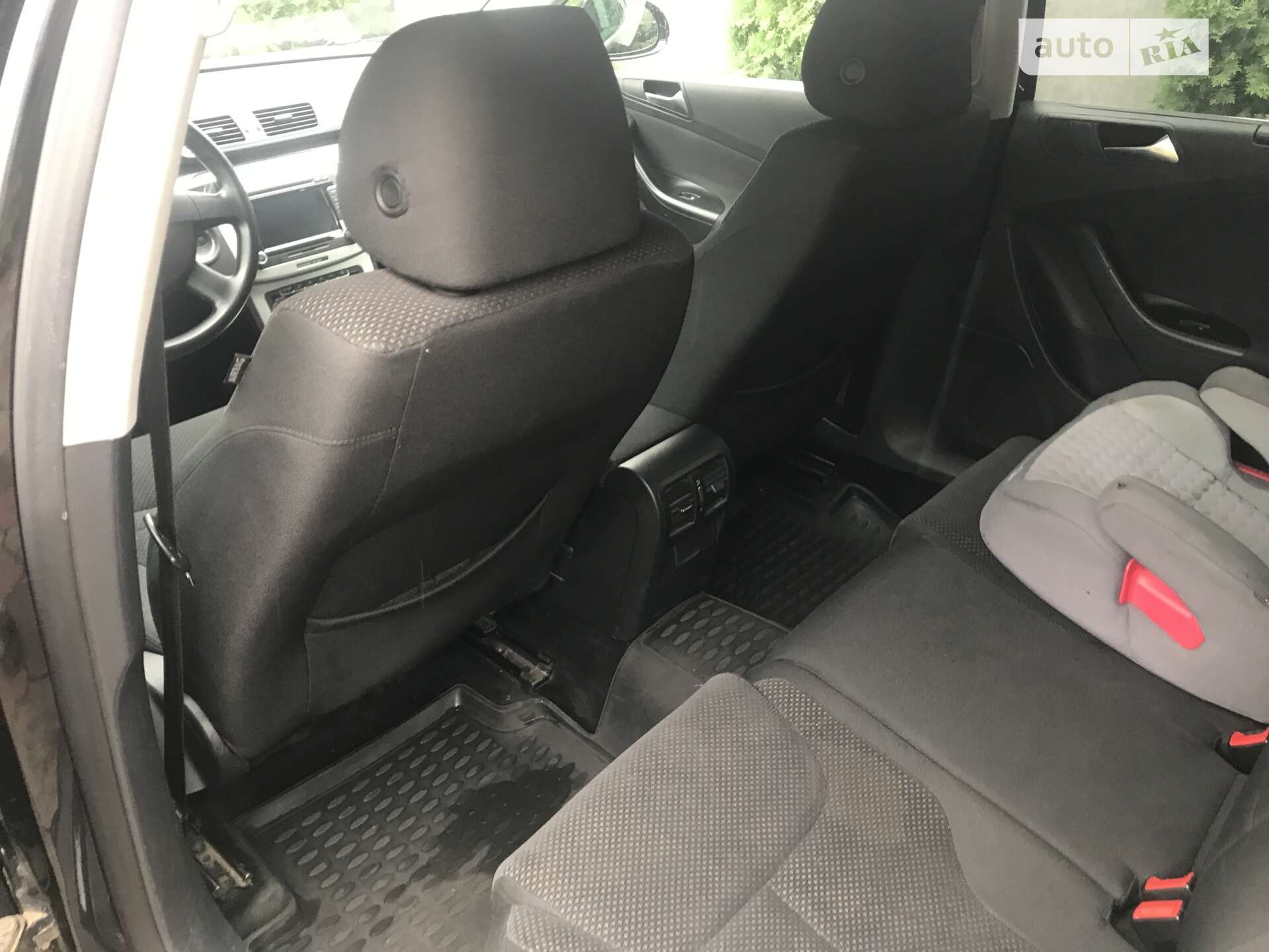 Volkswagen Passat 2010 VIN WVWZZZ3CZAE133827 фото оголошення 3 з 15