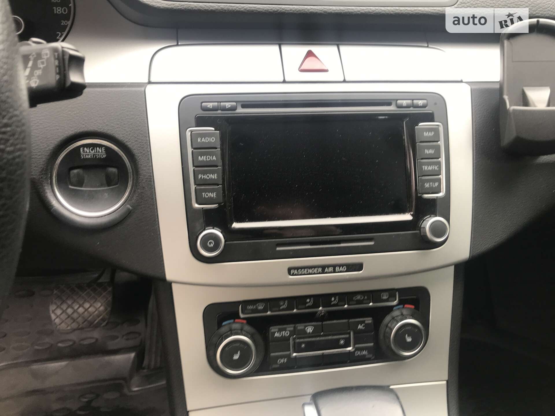 Volkswagen Passat 2010 VIN WVWZZZ3CZAE133827 фото оголошення 8 з 15