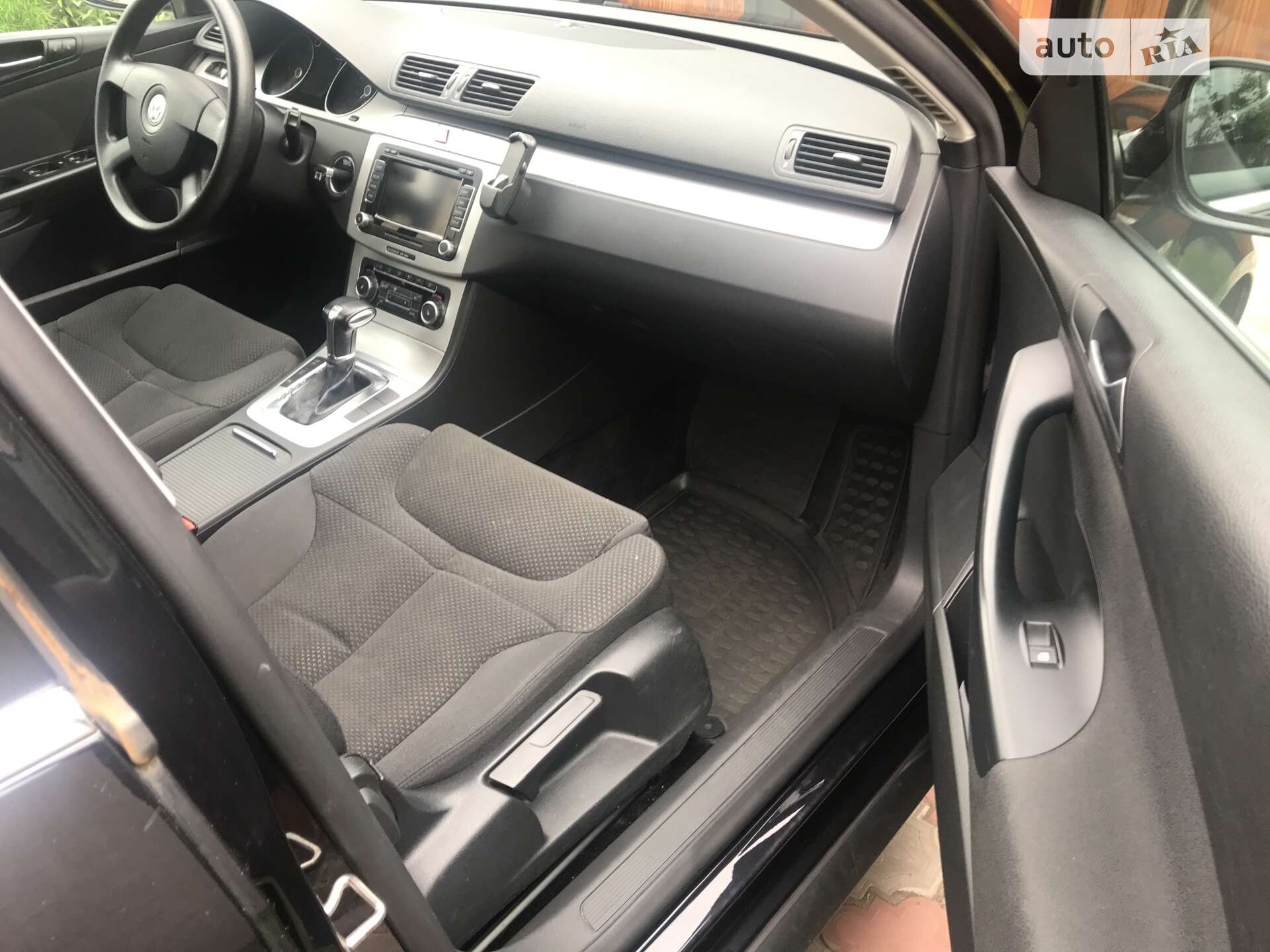 Volkswagen Passat 2010 VIN WVWZZZ3CZAE133827 фото оголошення 11 з 15