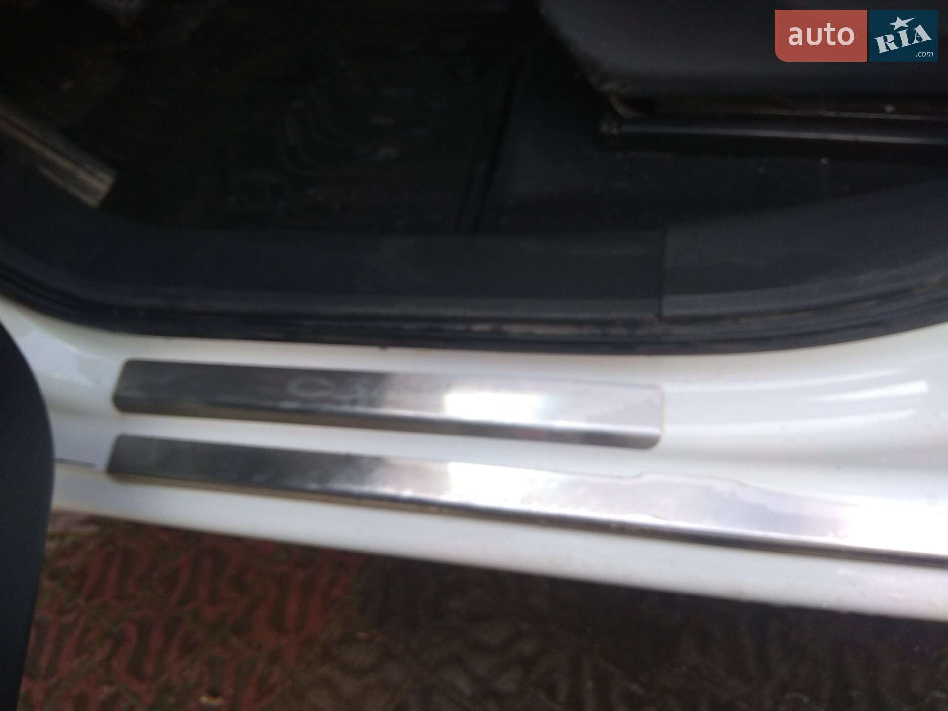 Citroen C3 Picasso 2015 VIN VF7SH9HP8FT548401 фото оголошення 30 з 40
