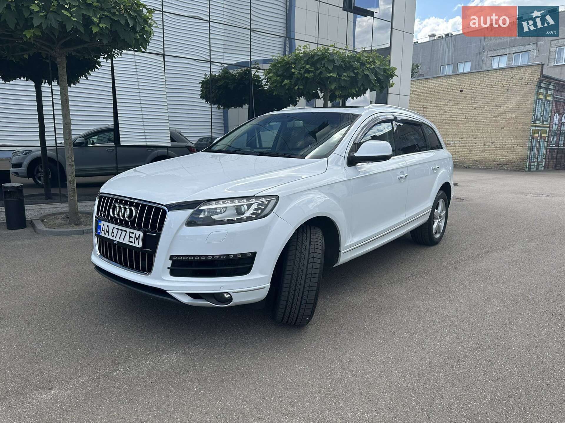 Audi Q7 2015 VIN WA1LGAFE1FD016611 фото оголошення 15 з 38