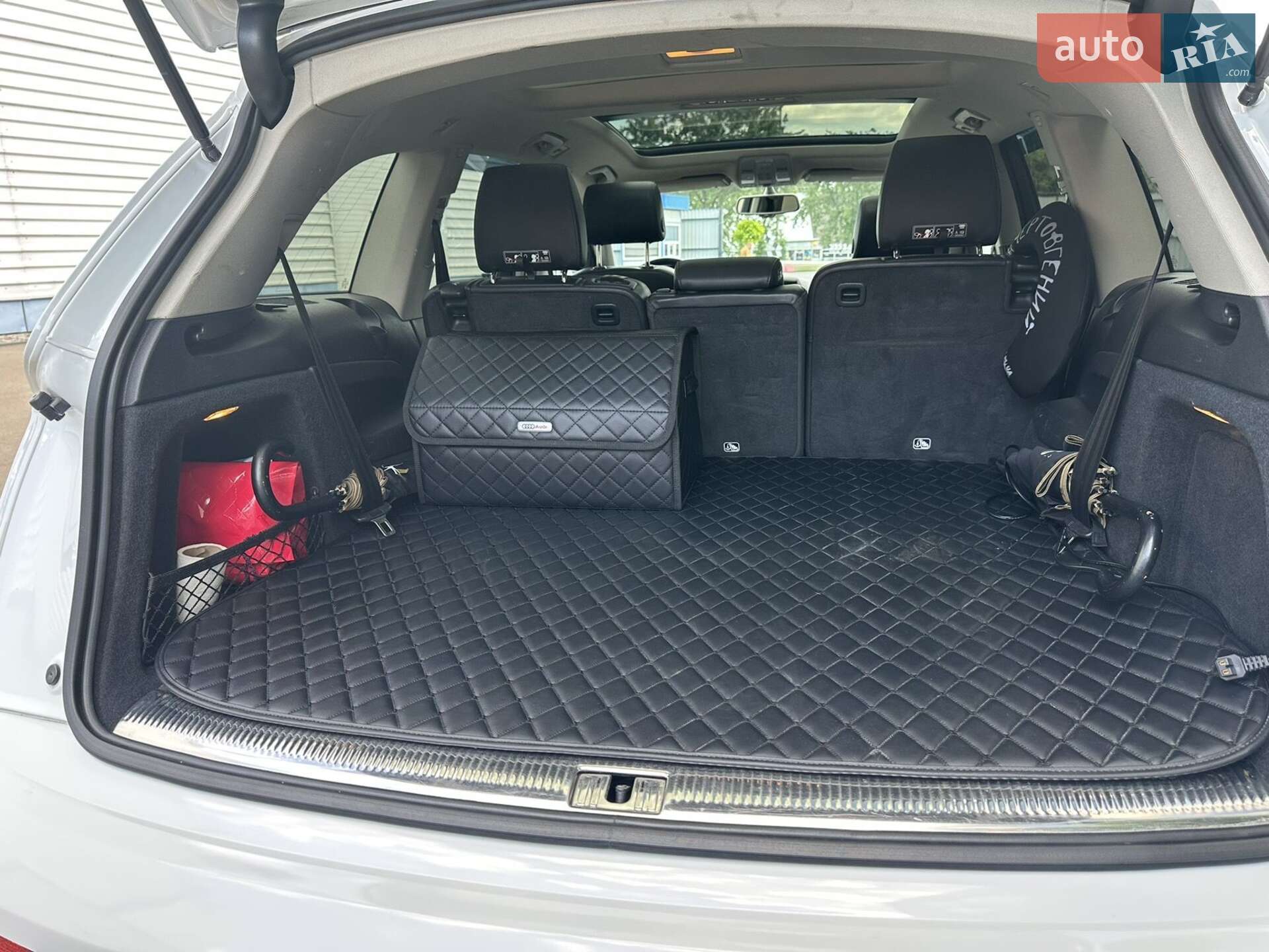 Audi Q7 2015 VIN WA1LGAFE1FD016611 фото оголошення 33 з 38