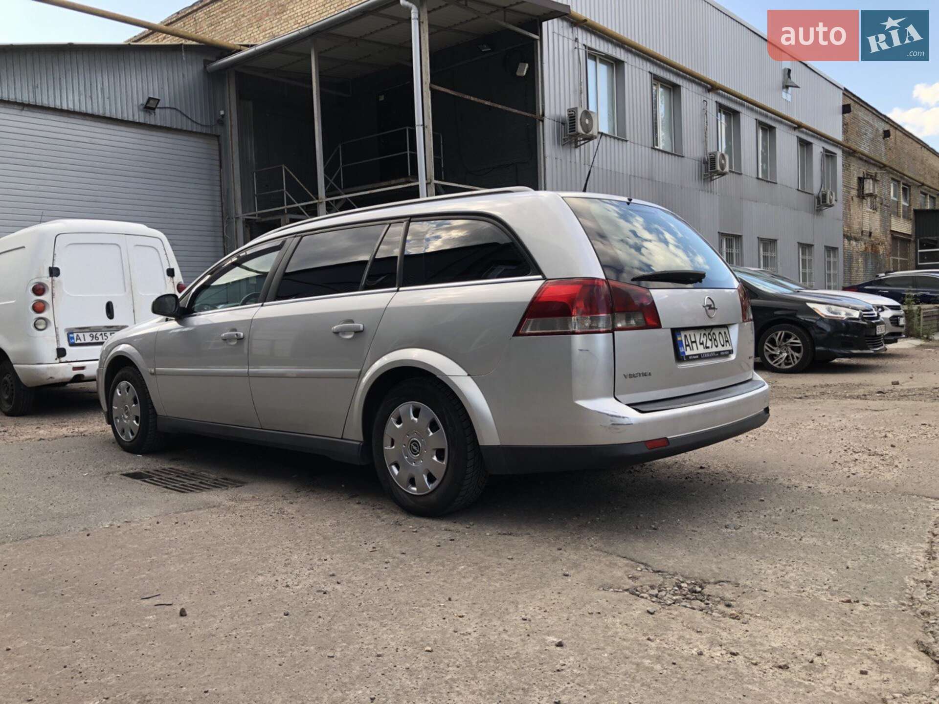 Opel Vectra 2003 VIN W0L0ZCF3541075367 фото оголошення 4 з 9