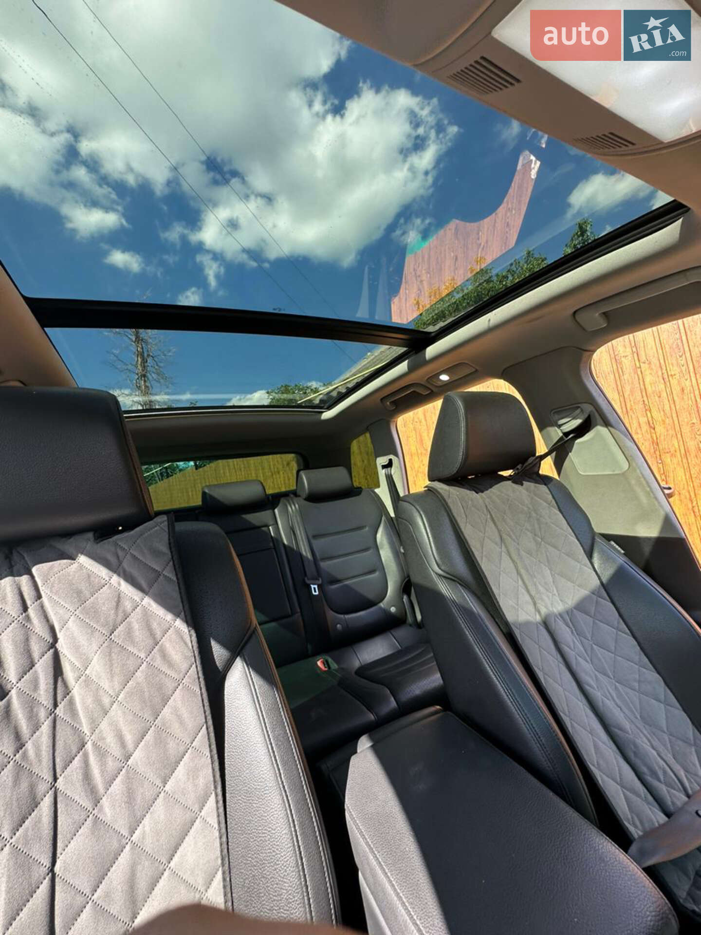 Volkswagen Touareg 2013 VIN WVGDP9BP5DD010836 фото оголошення 10 з 16