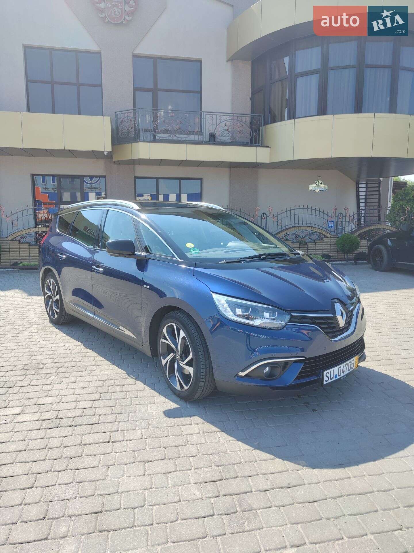 Renault Grand Scenic 2017 VIN VF1RFA00858760289 фото оголошення 8 з 52