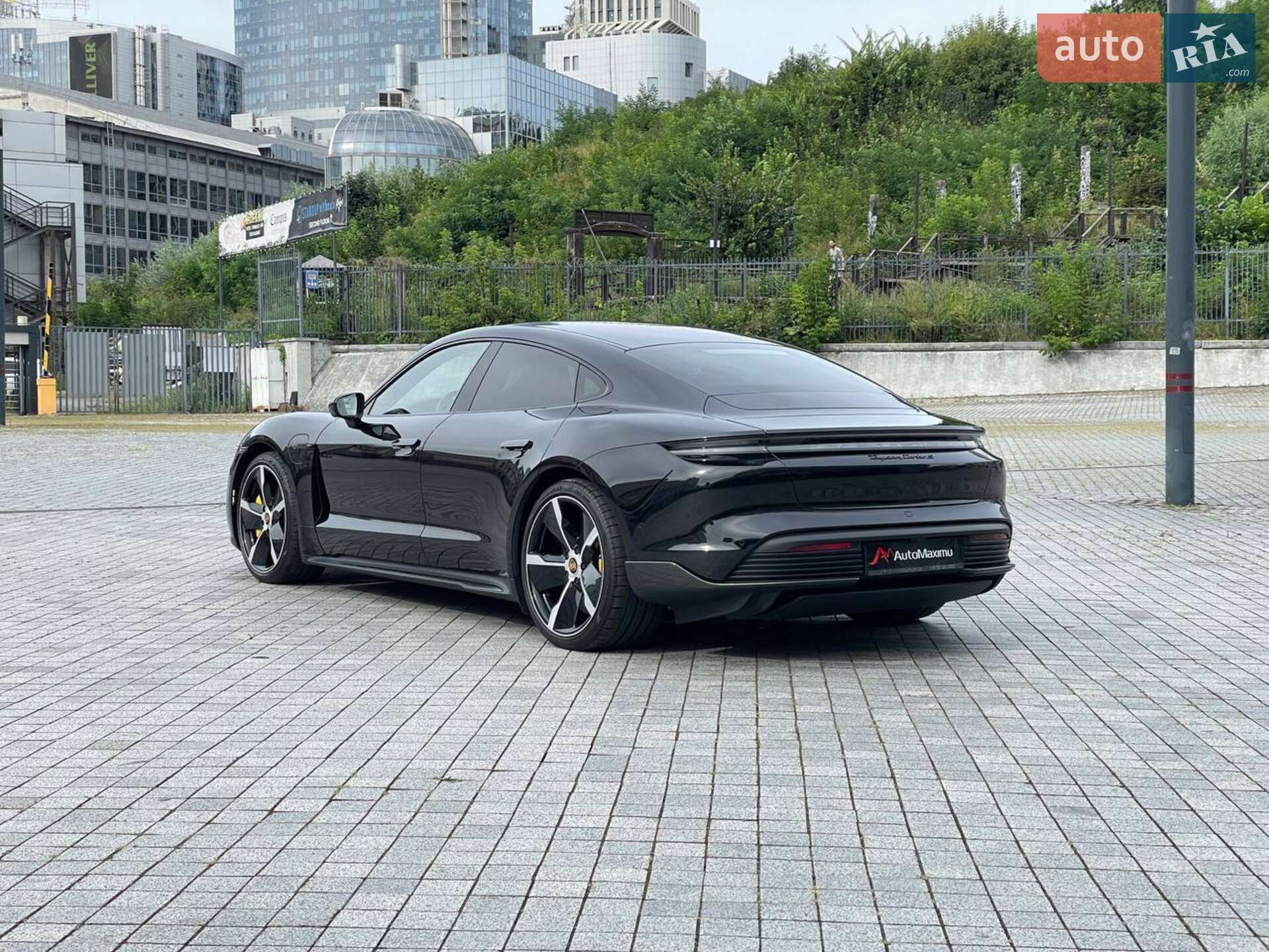 Porsche Taycan 2021 VIN WP0ZZZY1ZMSA58078 фото оголошення 33 з 36