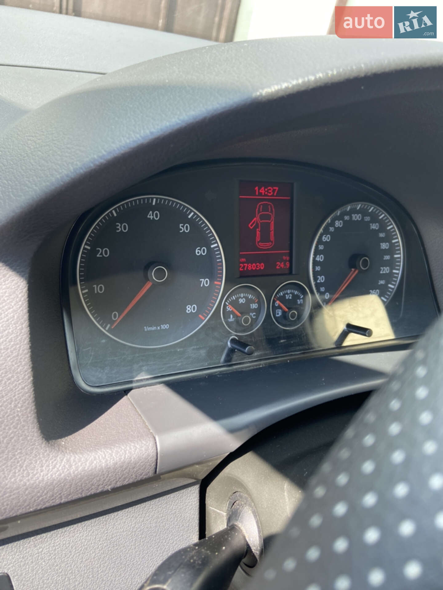 Volkswagen Touran 2009 VIN WVGZZZ1TZ9W084094 фото оголошення 7 з 12