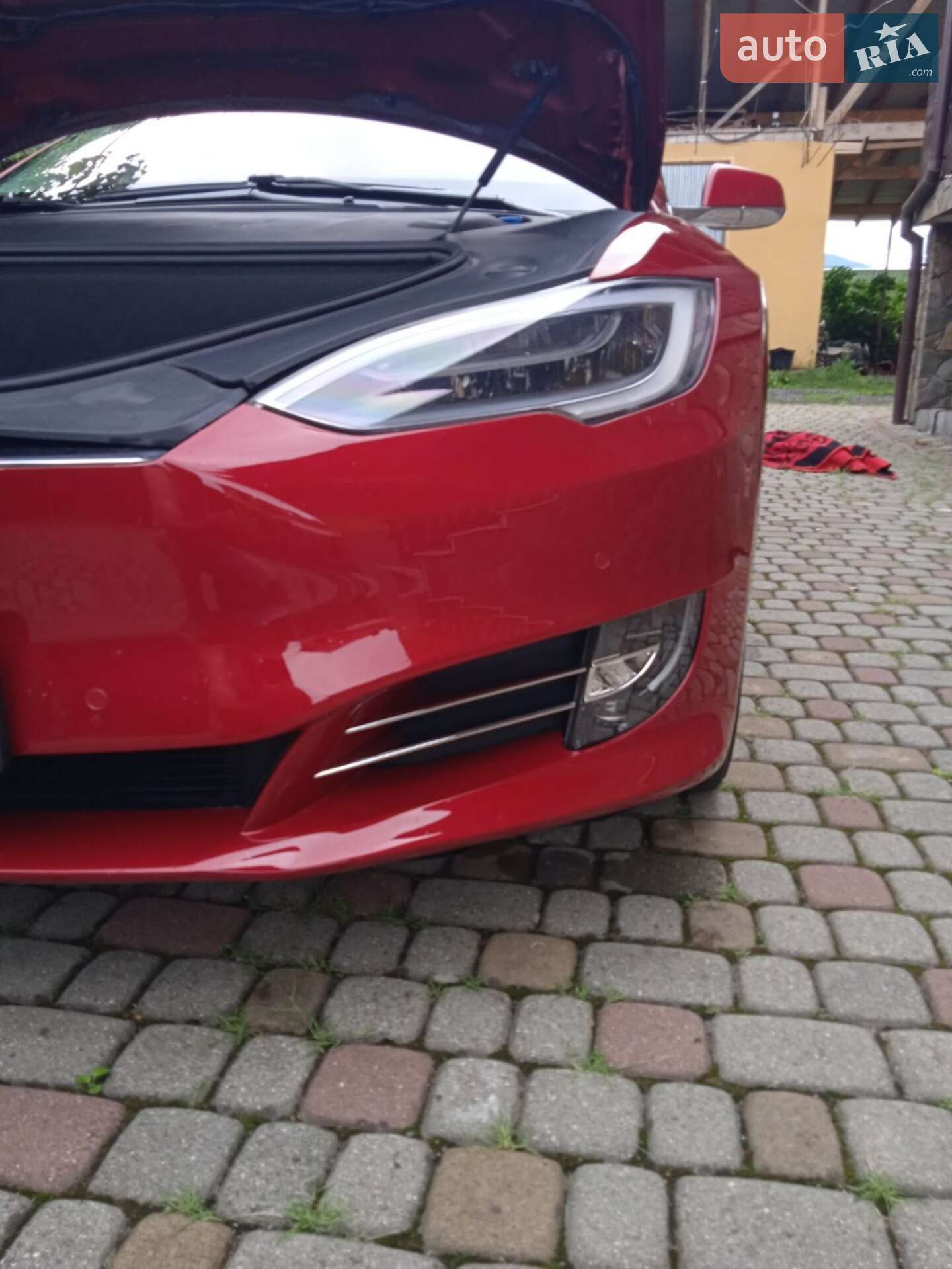 Tesla Model S 2019 VIN 5YJSA1E26KF307229 фото оголошення 32 з 42