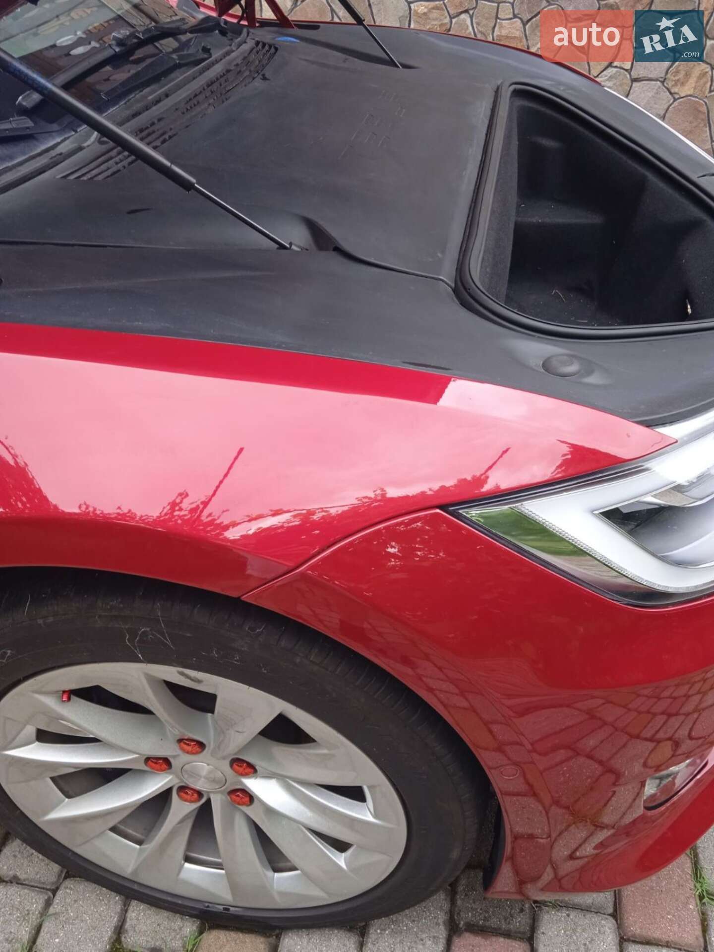 Tesla Model S 2019 VIN 5YJSA1E26KF307229 фото оголошення 37 з 42