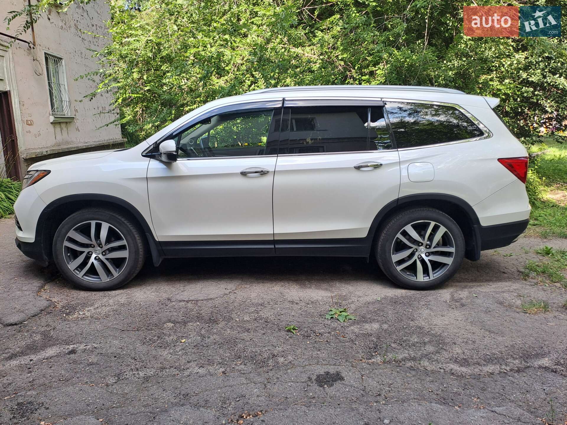 Honda Pilot 2015 VIN 5FNYF6H02GB015460 фото оголошення 8 з 17