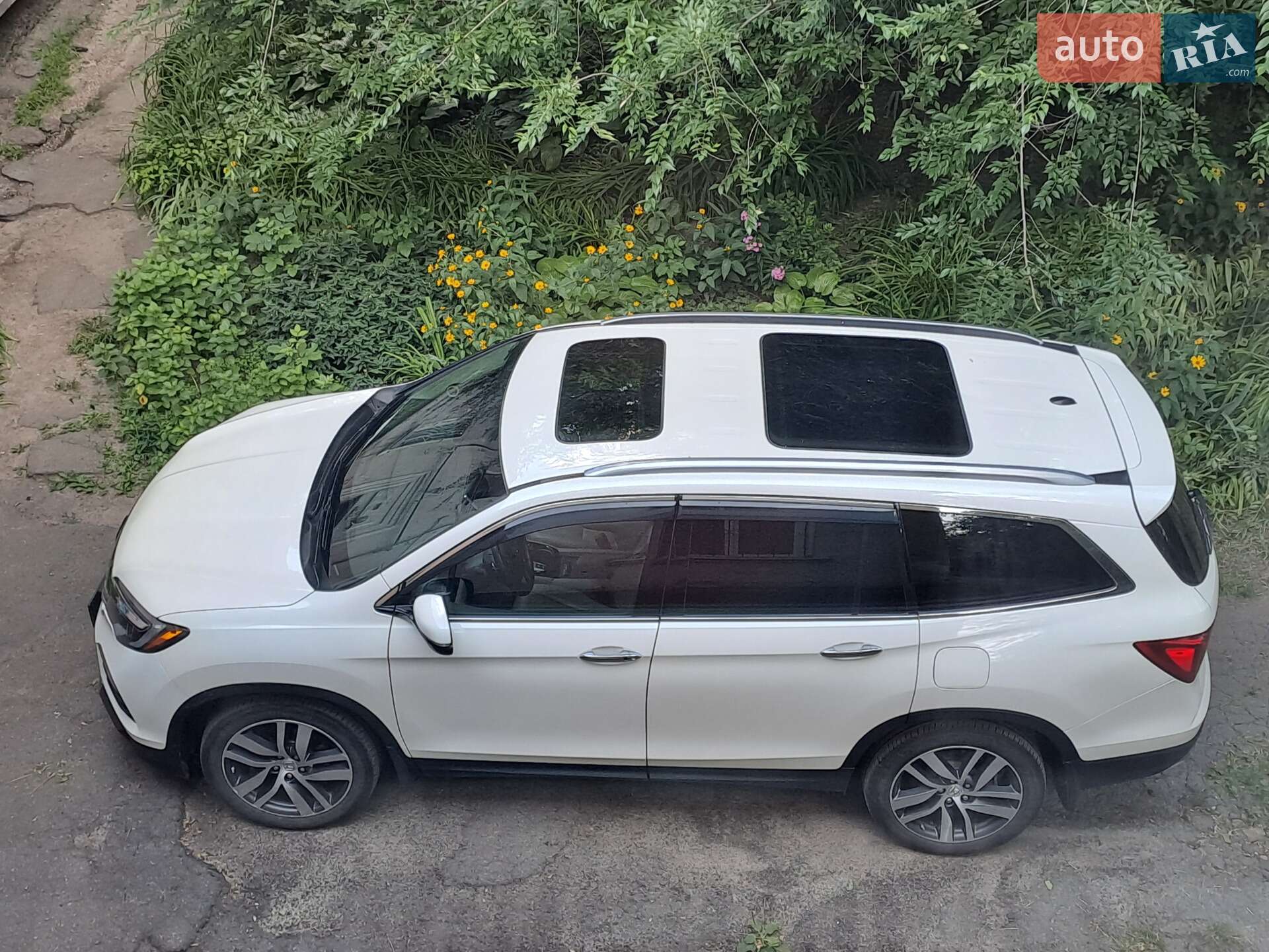 Honda Pilot 2015 VIN 5FNYF6H02GB015460 фото оголошення 9 з 17