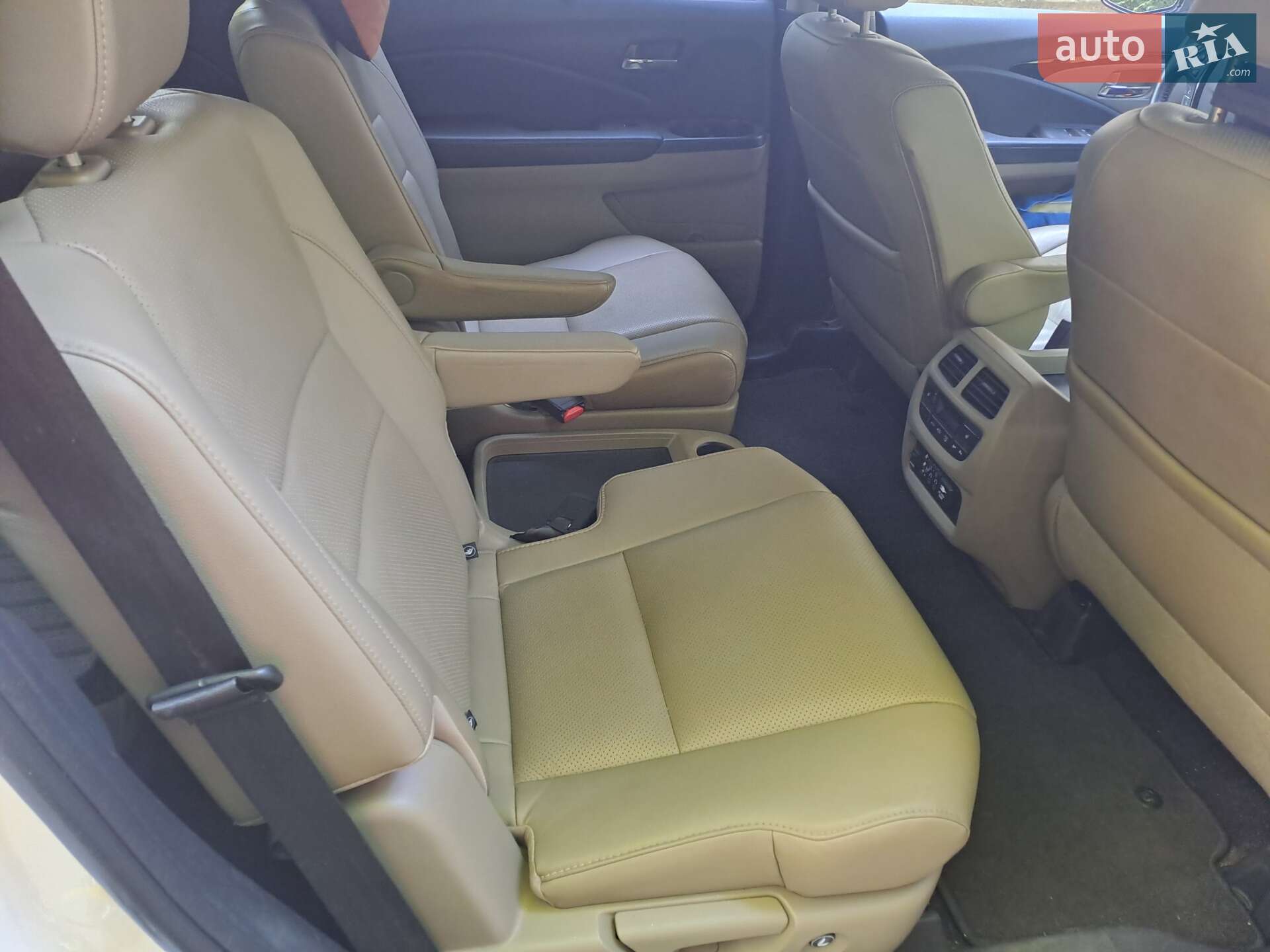 Honda Pilot 2015 VIN 5FNYF6H02GB015460 фото оголошення 13 з 17