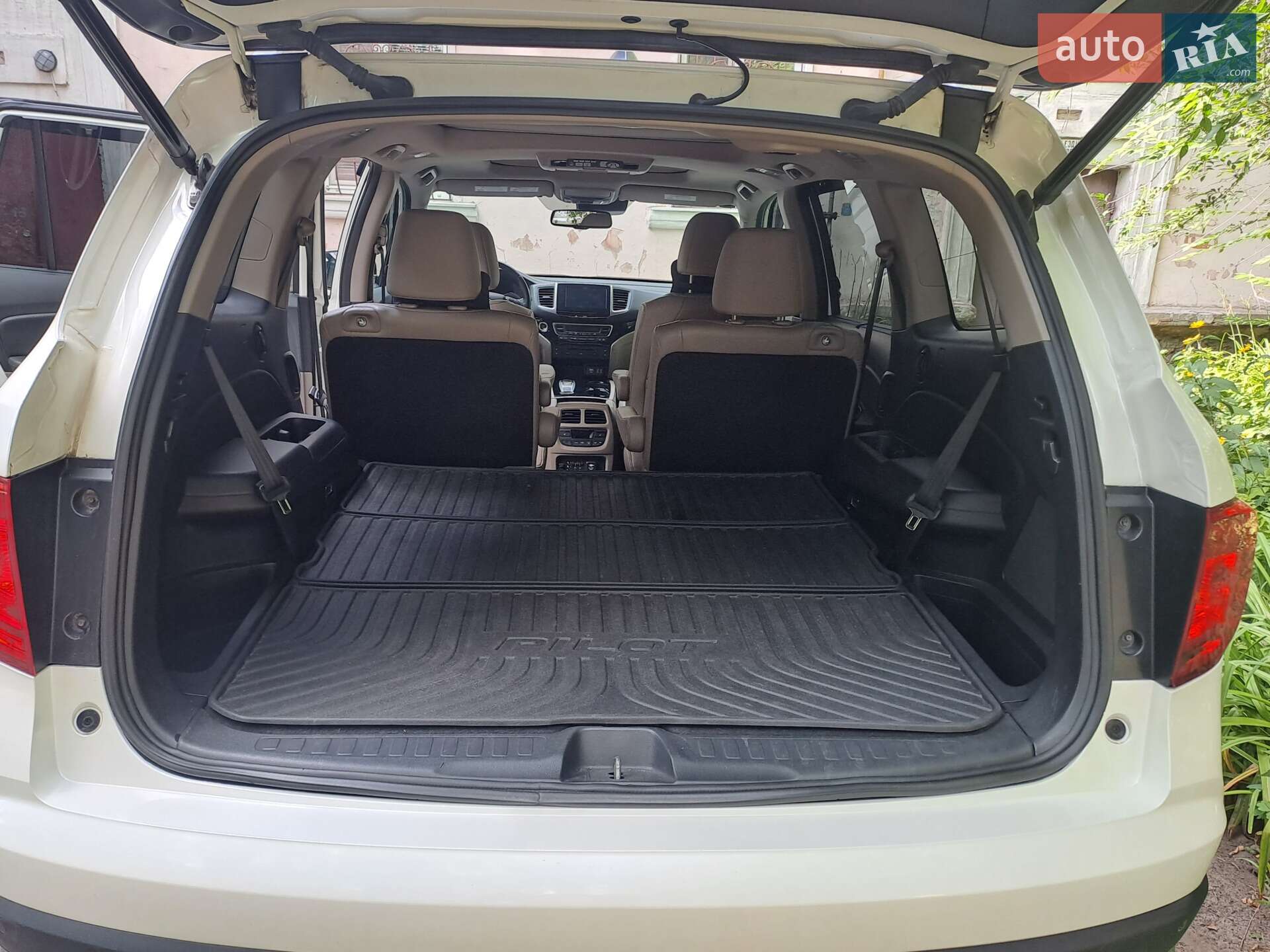 Honda Pilot 2015 VIN 5FNYF6H02GB015460 фото оголошення 14 з 17