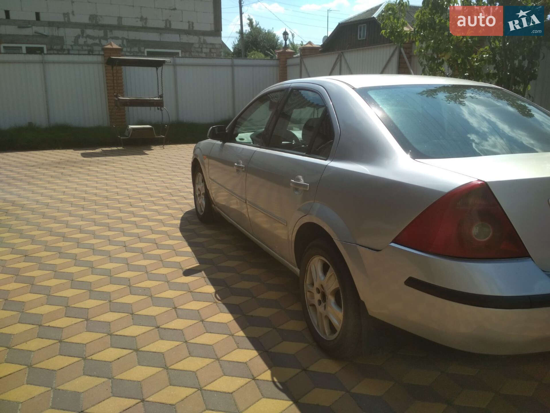 Ford Mondeo 2001 VIN WF04XXGBB41K56163 фото оголошення 2 з 17