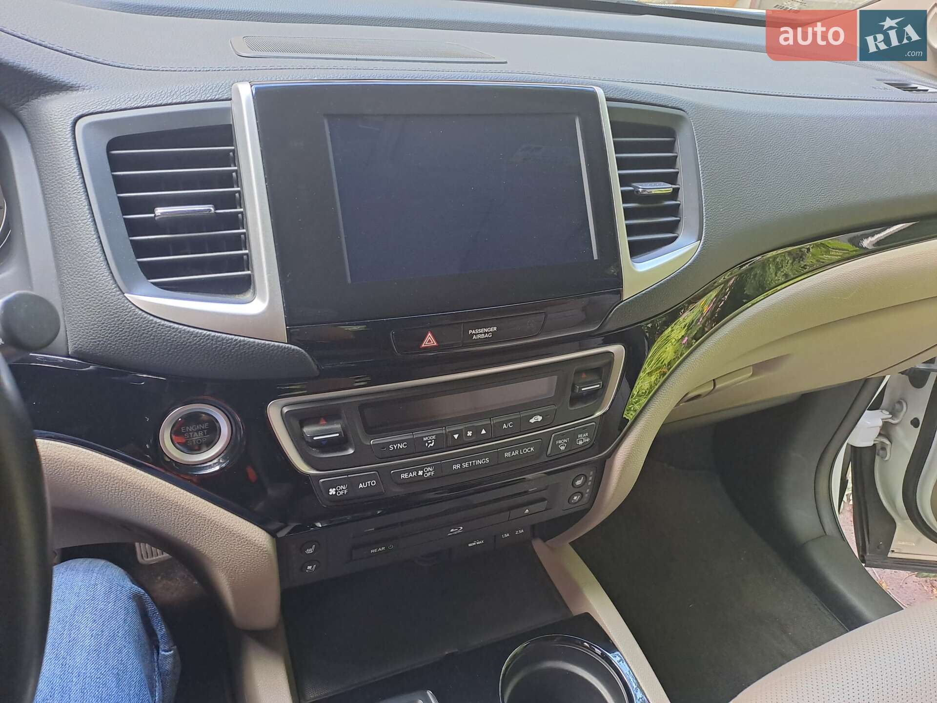 Honda Pilot 2015 VIN 5FNYF6H02GB015460 фото оголошення 14 з 37