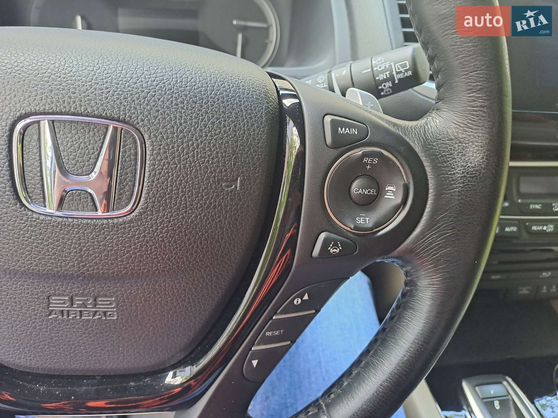 Honda Pilot 2015 VIN 5FNYF6H02GB015460 фото оголошення 19 з 37
