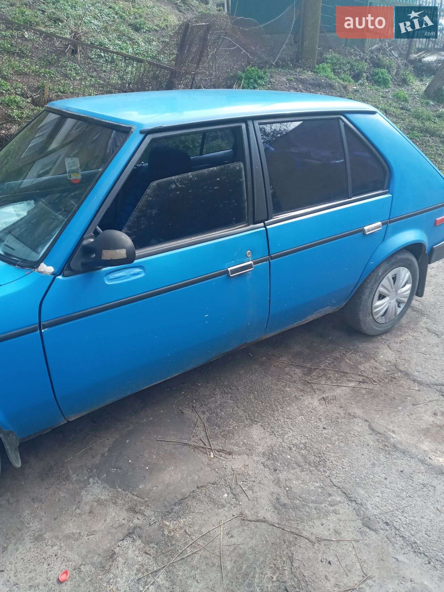 Plymouth Horizon 1989 VIN 1P36F18DXKY411116 фото оголошення 2 з 7