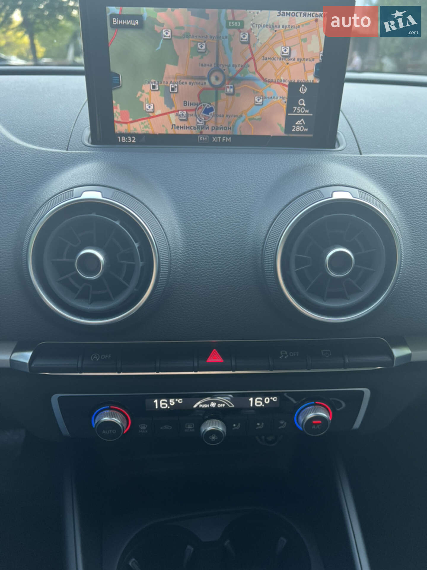 Audi A3 2019 VIN WAUZZZ8VXKA062095 фото оголошення 48 з 55