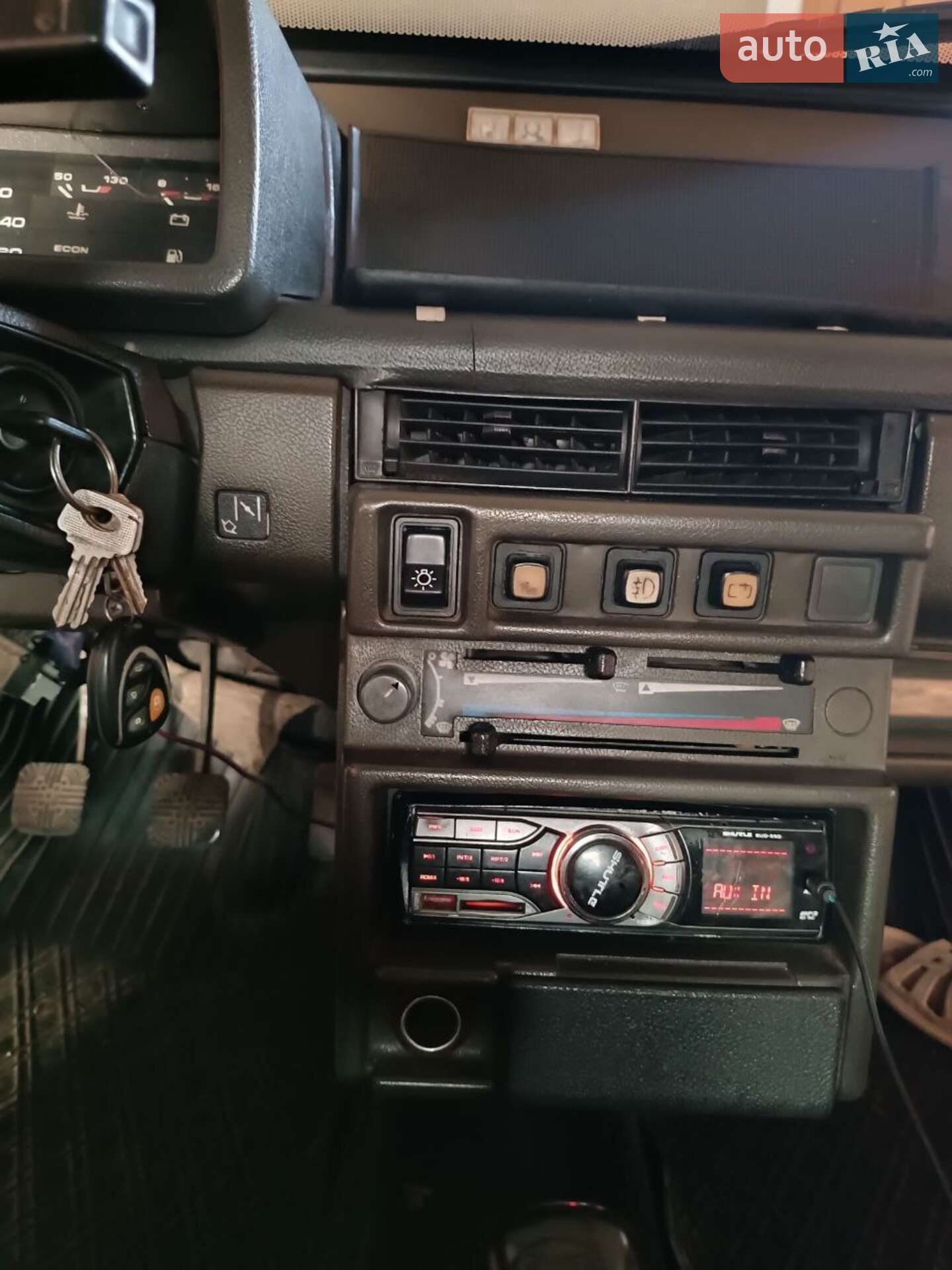 ВАЗ / Lada 2108 1991 VIN XTA210810M0889001 фото оголошення 3 з 9