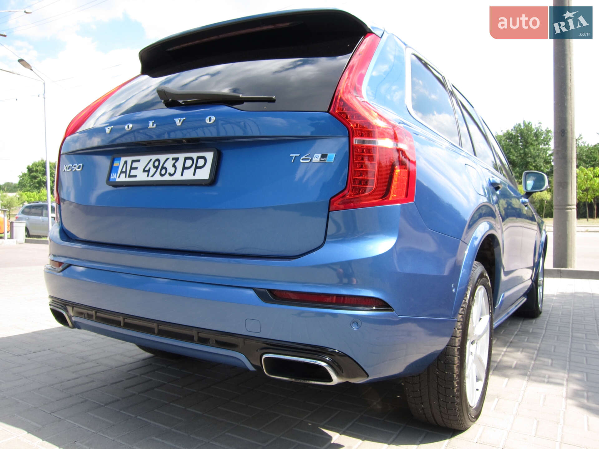 Volvo Xc90 2018 VIN YV4A22PM7J1369143 фото оголошення 4 з 76