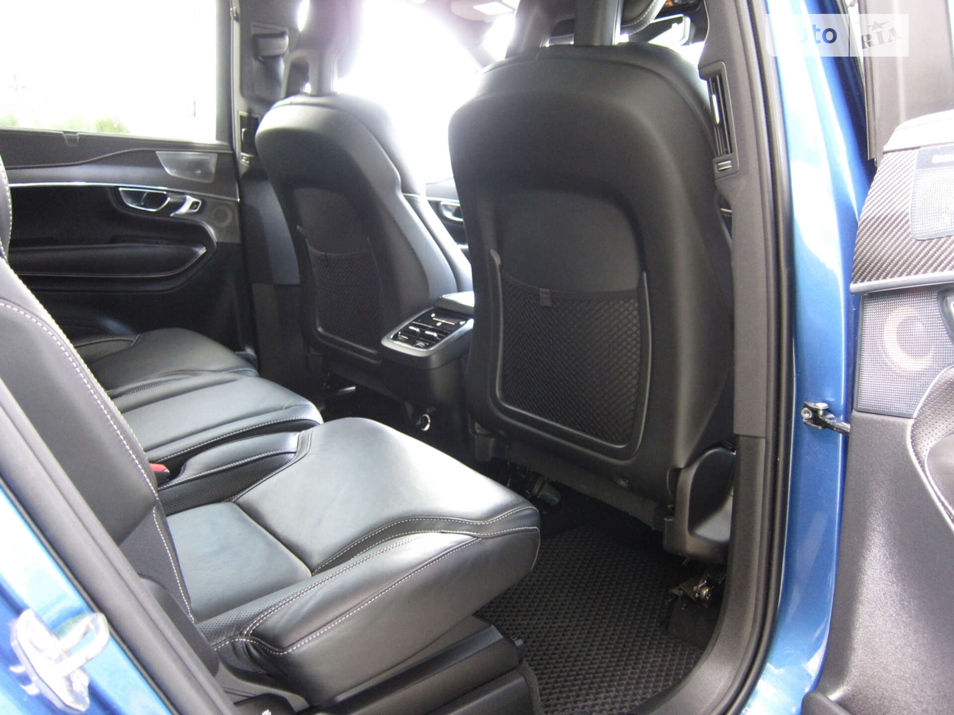 Volvo Xc90 2018 VIN YV4A22PM7J1369143 фото оголошення 50 з 76