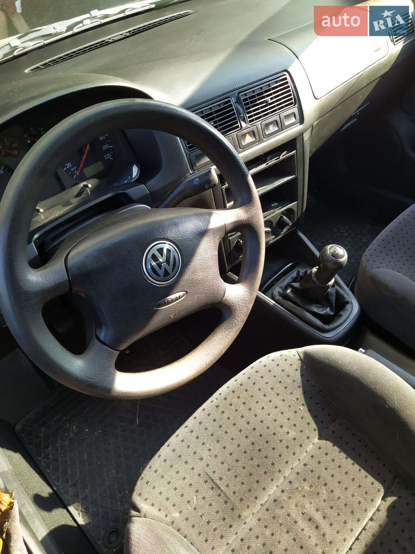 Volkswagen Golf 1998 VIN WVWZZZ1JZXB012196 фото оголошення 4 з 8