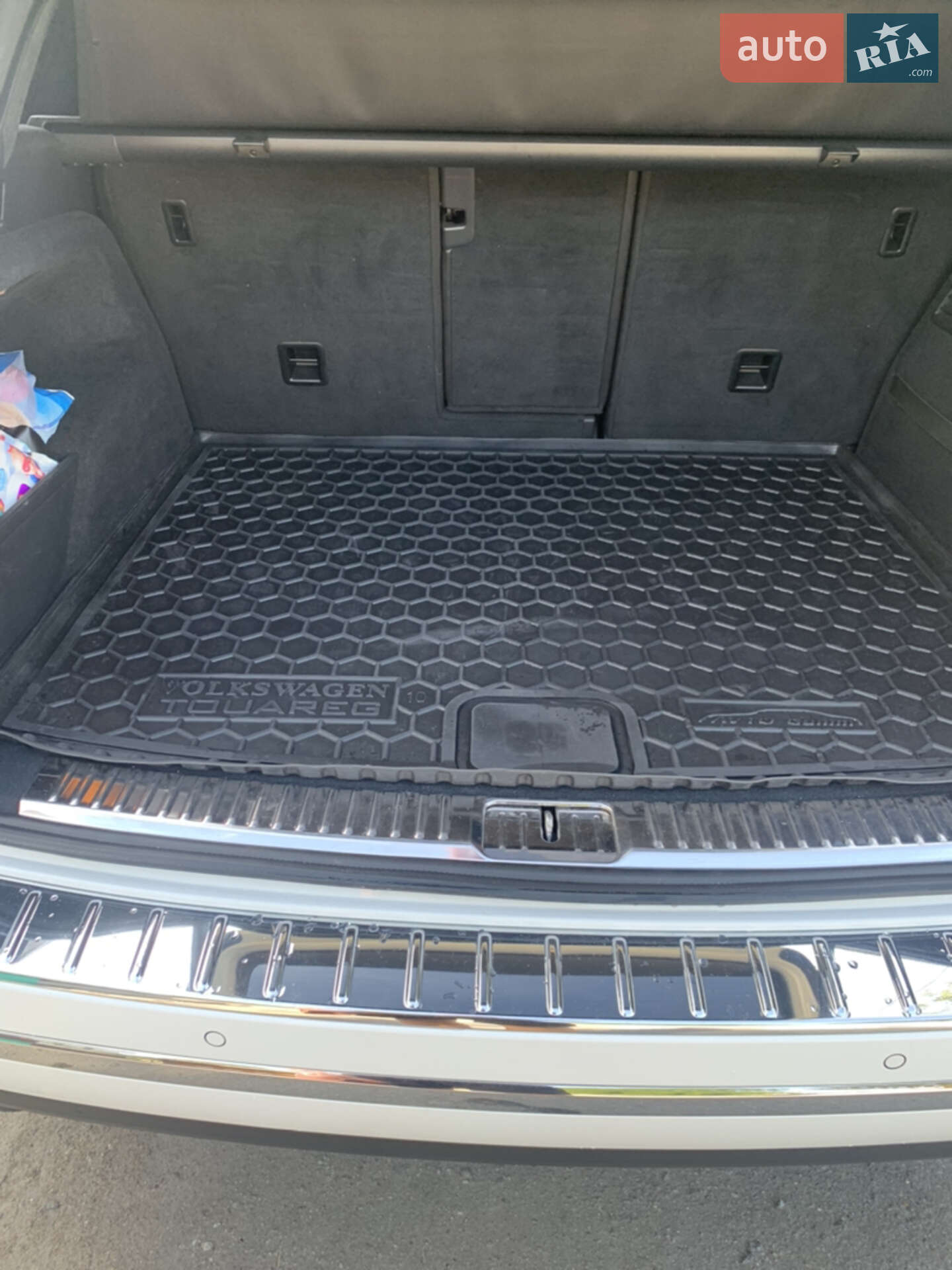 Volkswagen Touareg 2014 VIN WVGZZZ7PZFD001817 фото оголошення 7 з 28