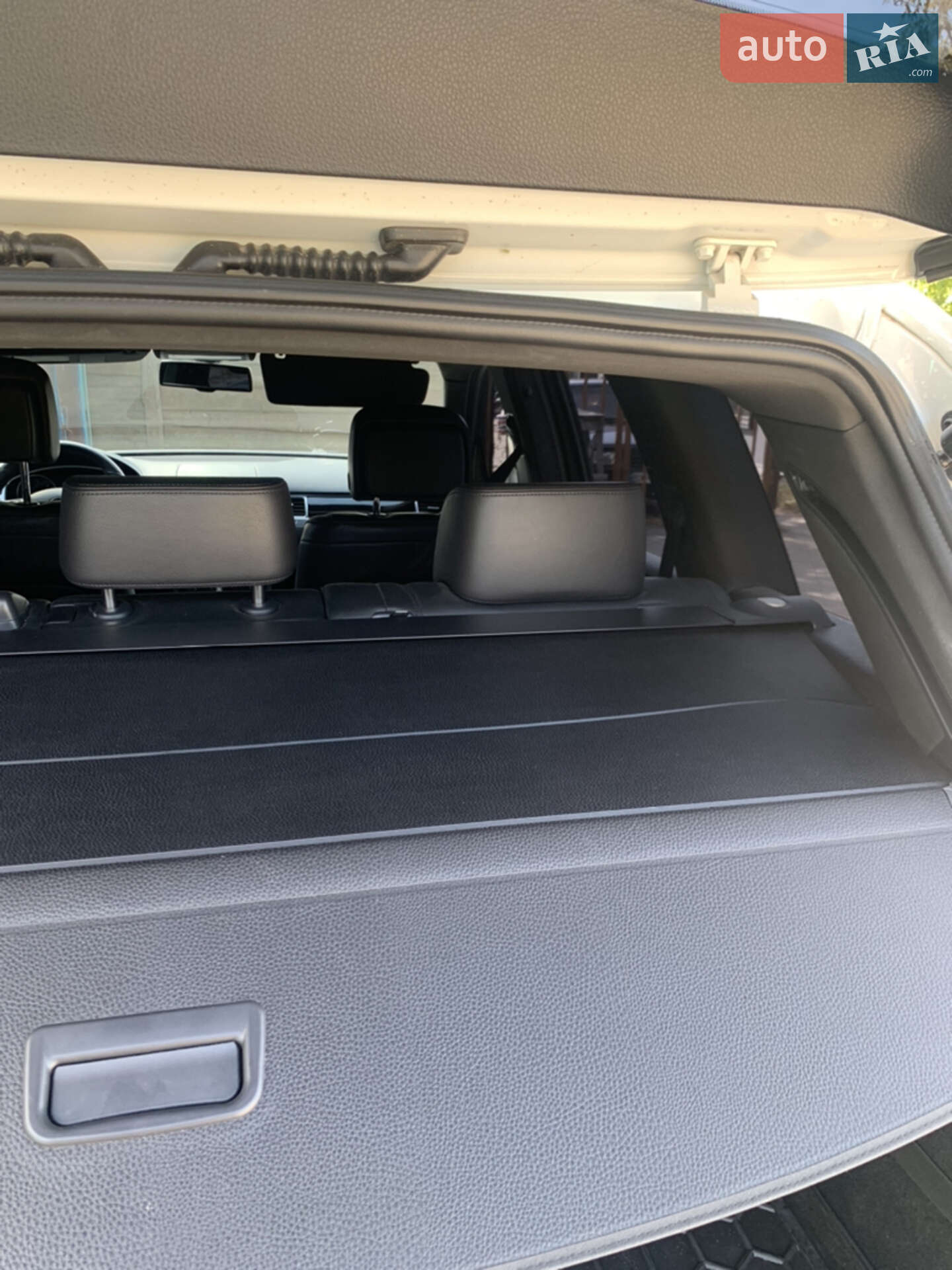 Volkswagen Touareg 2014 VIN WVGZZZ7PZFD001817 фото оголошення 10 з 28