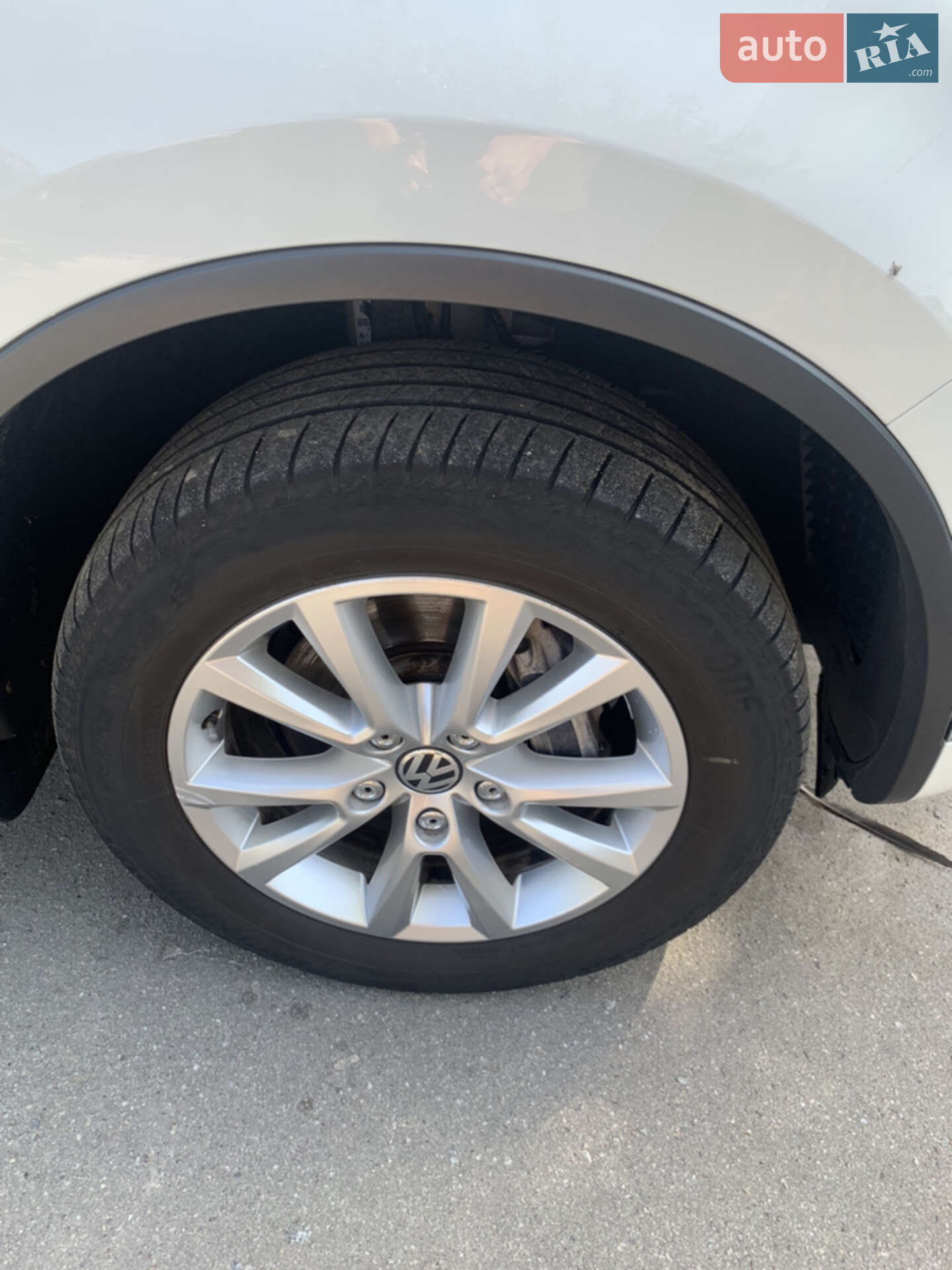 Volkswagen Touareg 2014 VIN WVGZZZ7PZFD001817 фото оголошення 25 з 28