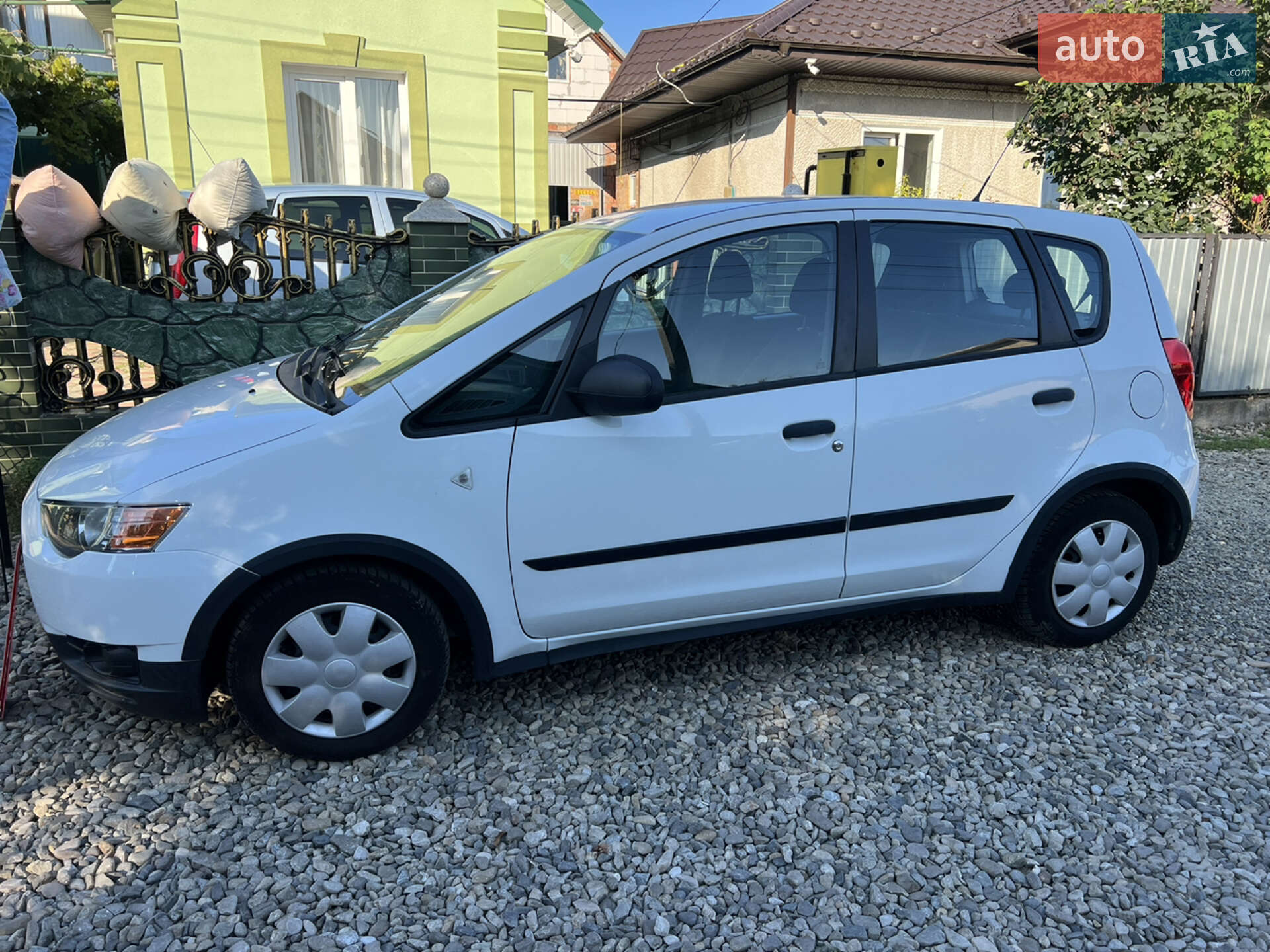 Mitsubishi Colt 2010 VIN XMCXNZ33ABF001250 фото оголошення 4 з 10