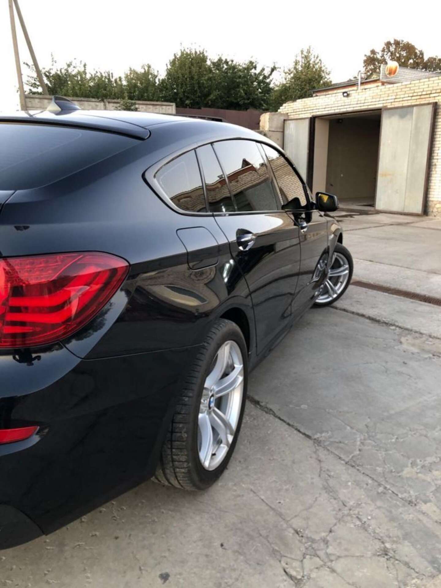 BMW 5 Series GT 2012 VIN WBASN2C50CC202303 фото оголошення 11 з 31