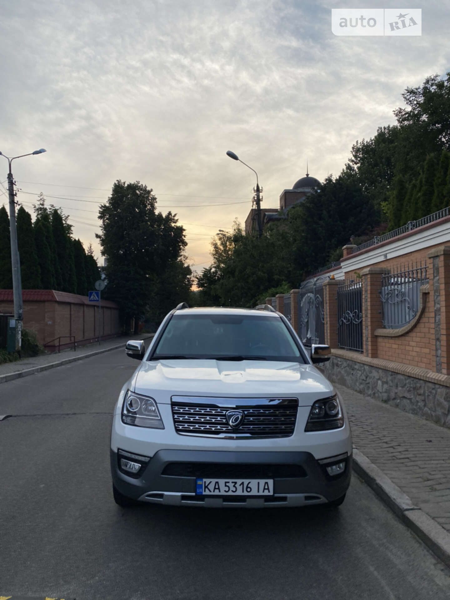 Kia Mohave 2017 VIN KNAKN814DHA167908 фото оголошення 4 з 57