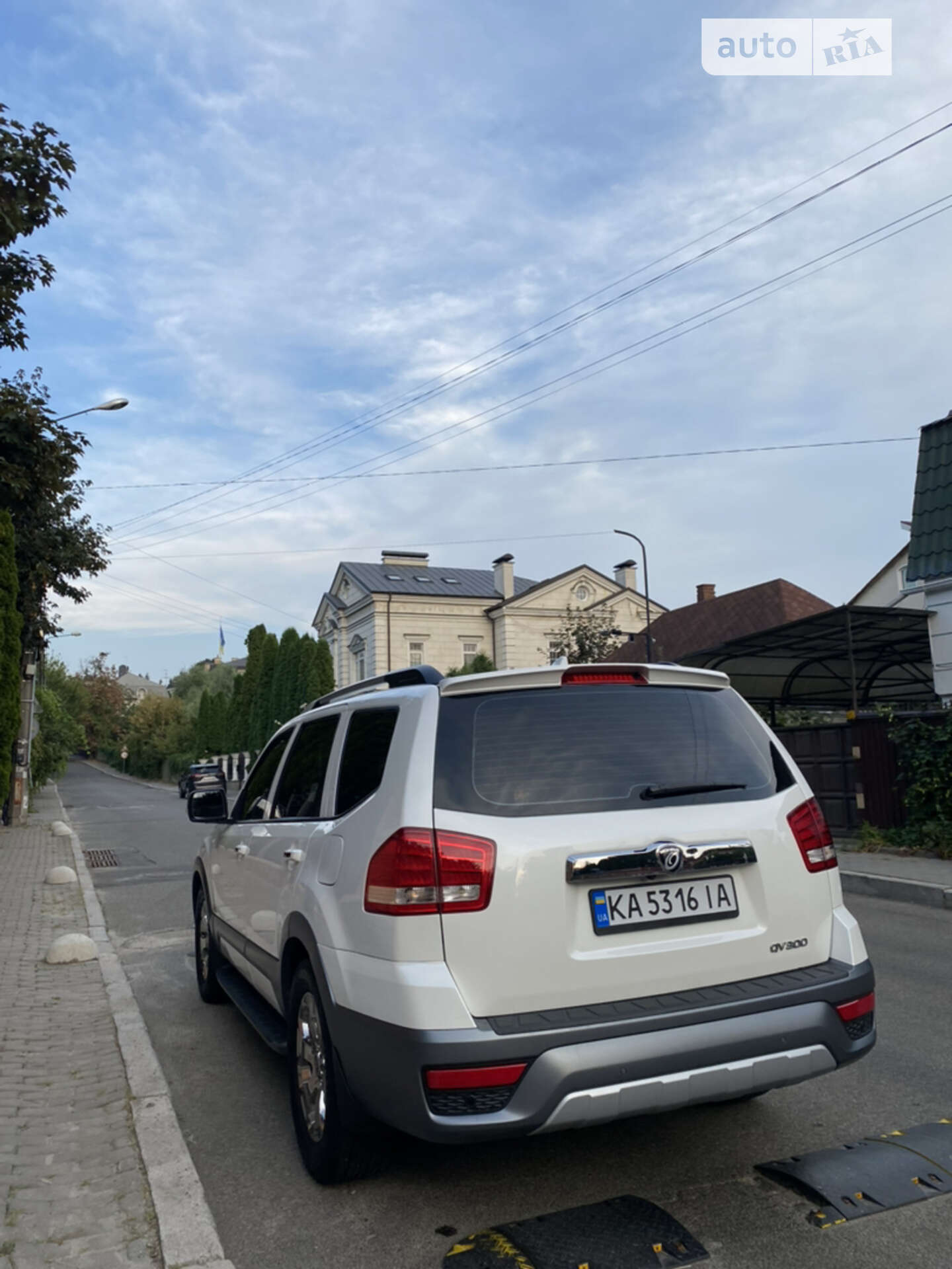 Kia Mohave 2017 VIN KNAKN814DHA167908 фото оголошення 16 з 57