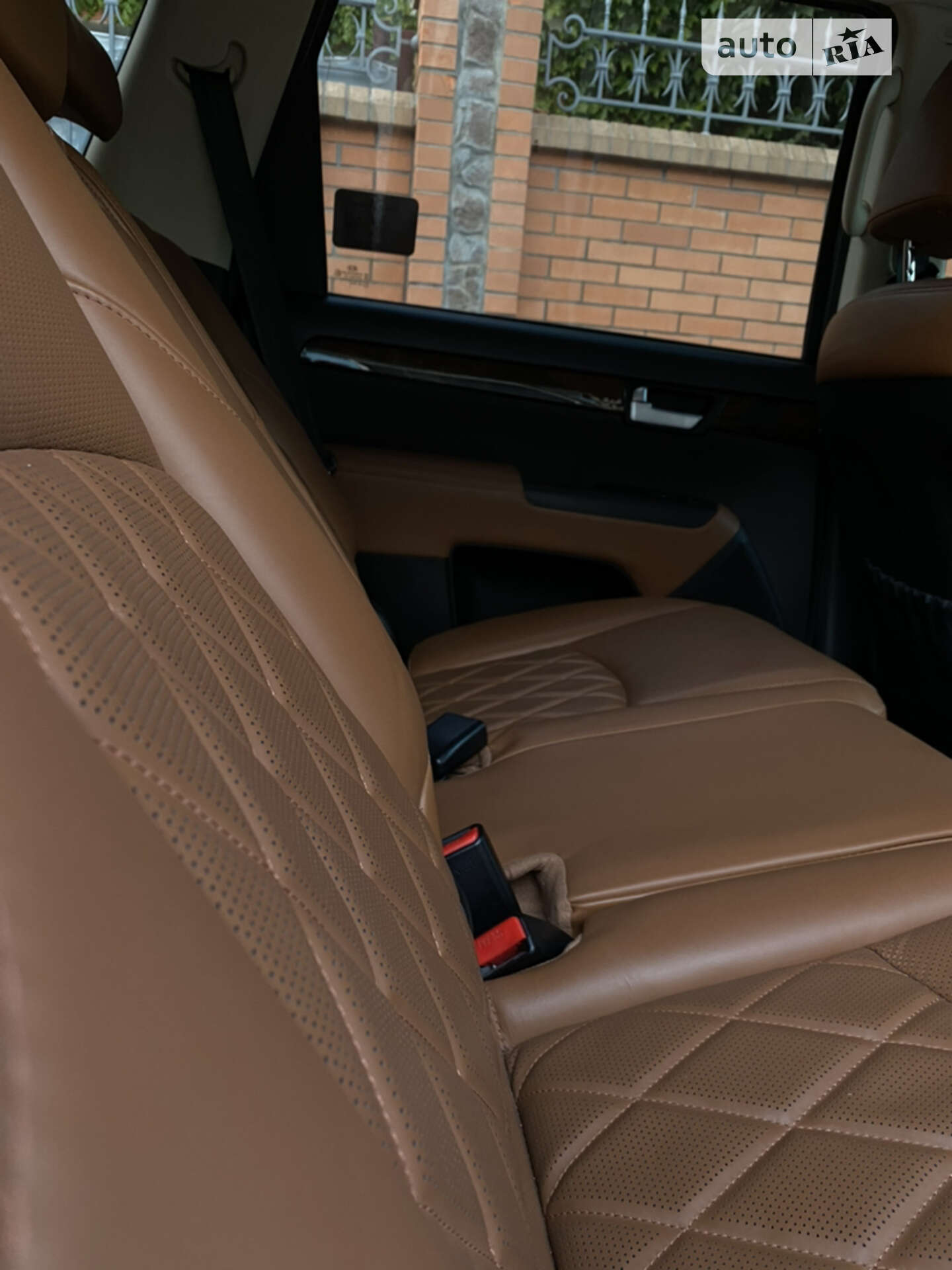 Kia Mohave 2017 VIN KNAKN814DHA167908 фото оголошення 36 з 57