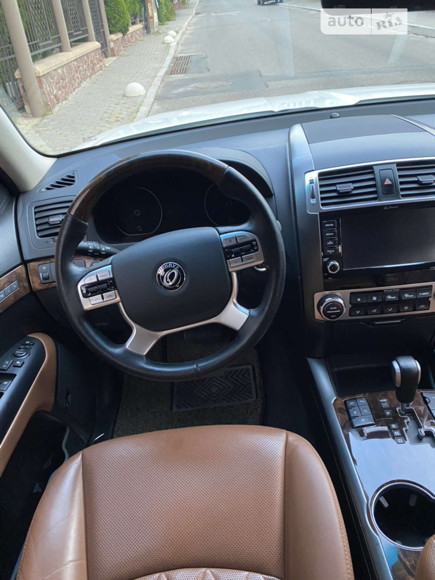 Kia Mohave 2017 VIN KNAKN814DHA167908 фото оголошення 40 з 57